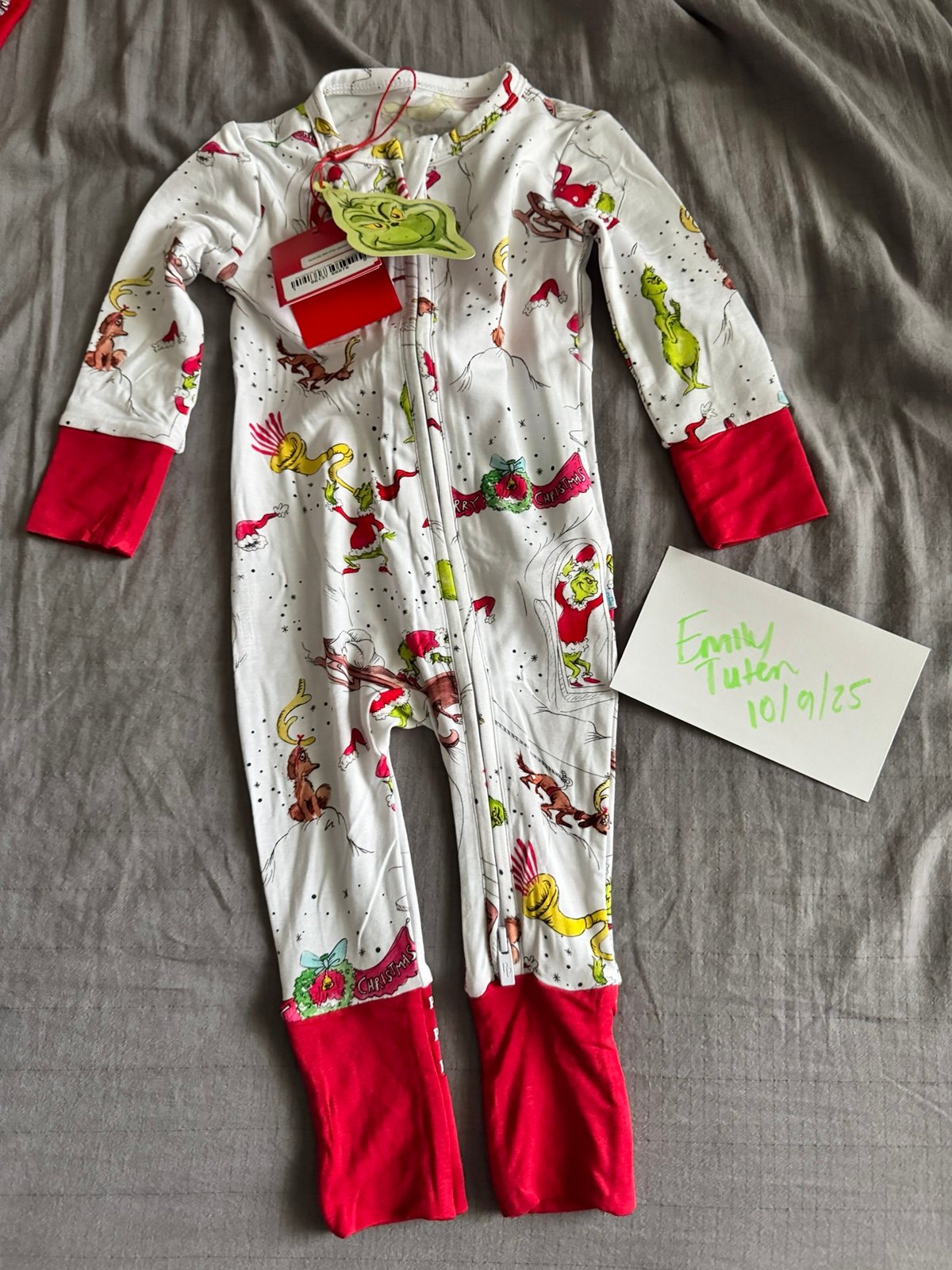 Posh peanut grinch mount crumpet