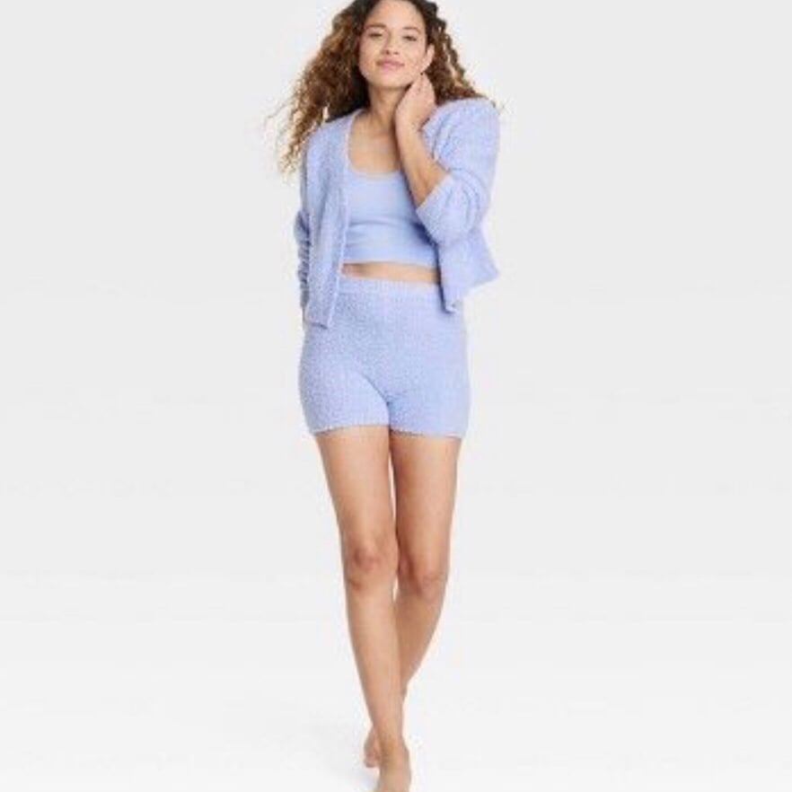 Colsie Women’s Feather Yarn Shorts Blue