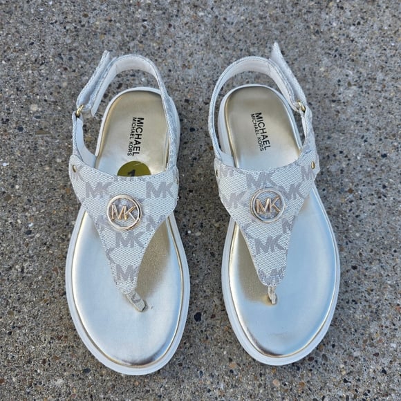 Michael Kors Kids Sandals - Silver and Cream Little Girls 1