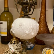 Vintage Fenton cabbage rose lamp