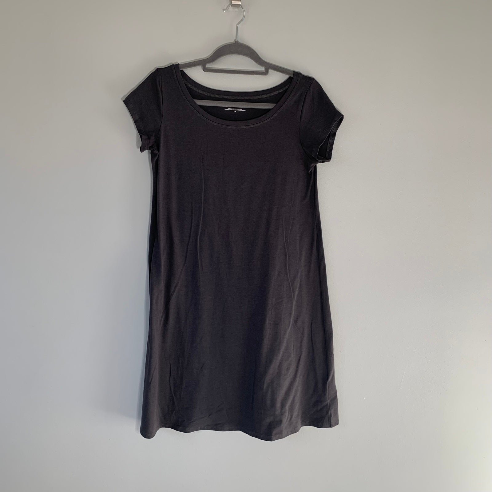 Eileen Fisher dark gray cotton spandex below knee flowy stretch dress