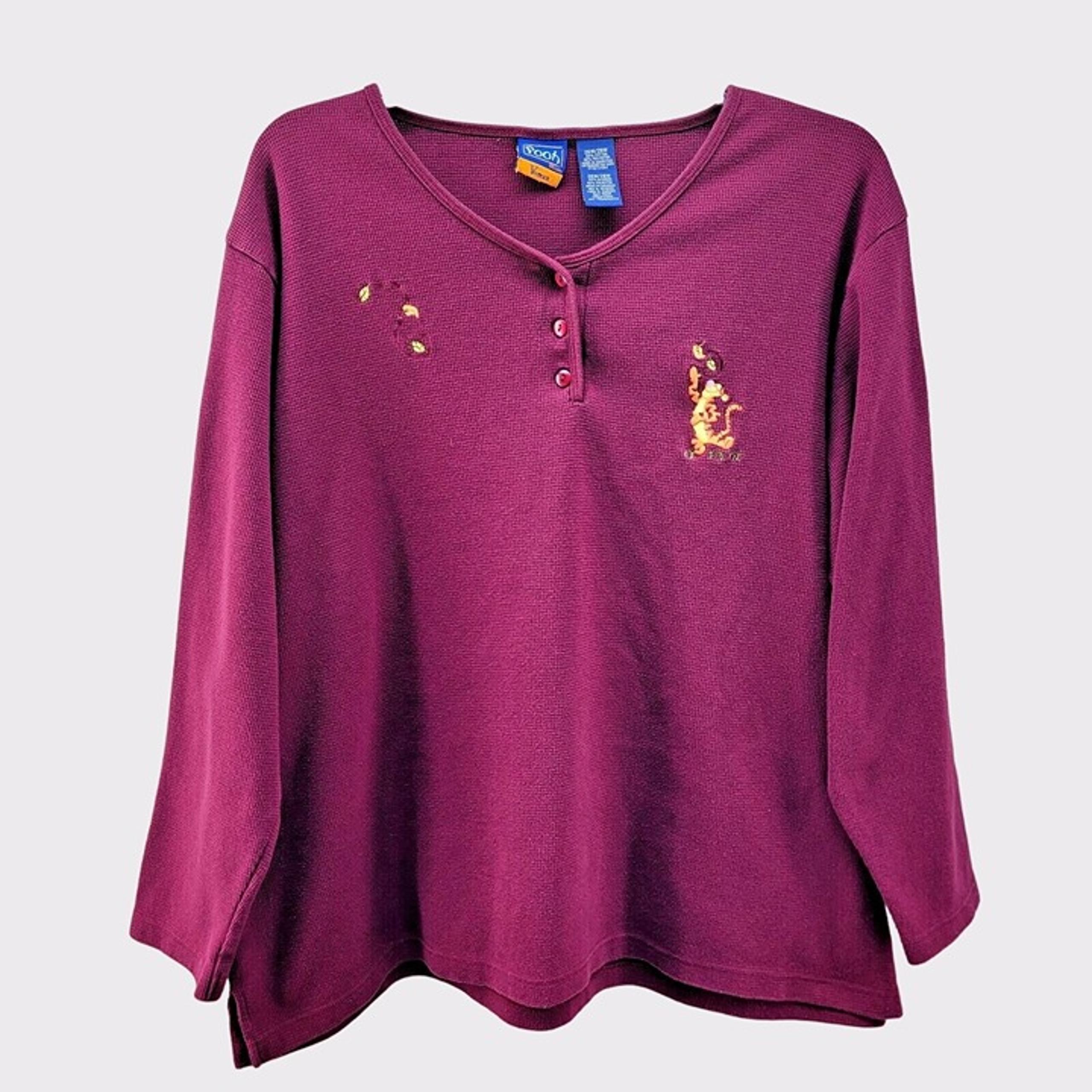 Disney Women TIGGER Pullover 26W/28W Oversized henley Waffle Knit Long Sleeve