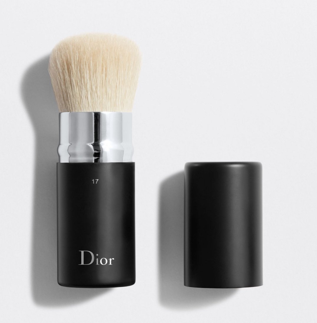 Dior Backstage Kabuki Brush No 17 NEW