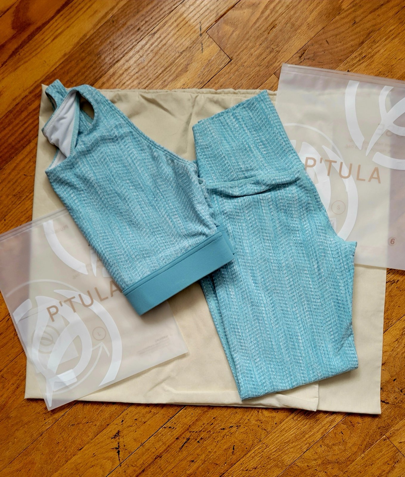 Ptula Peak leggings small & sports bra large bundle set