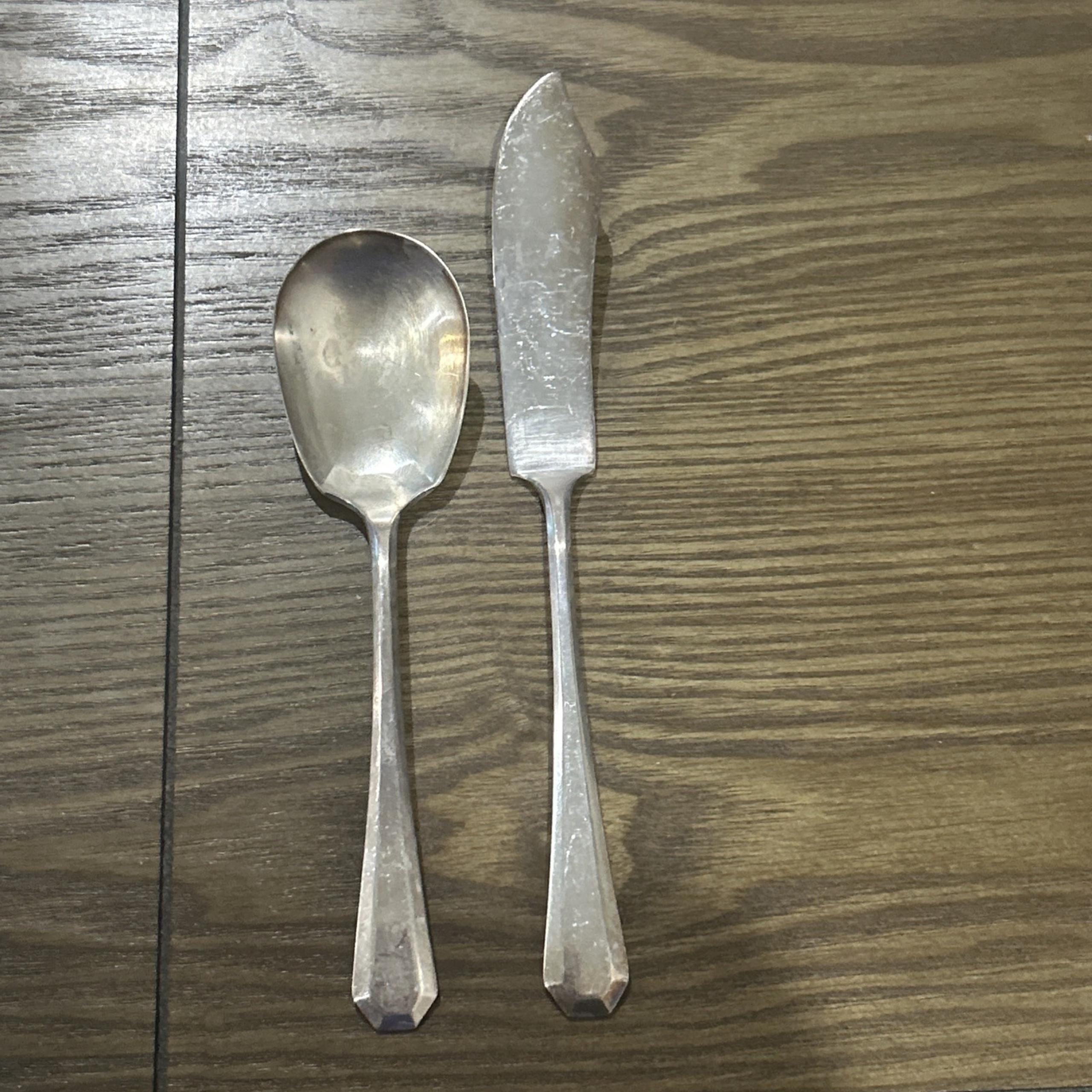 Lot Of 2 Wm Rogers & Son AA Pat Aug 21 17 Silver Plated