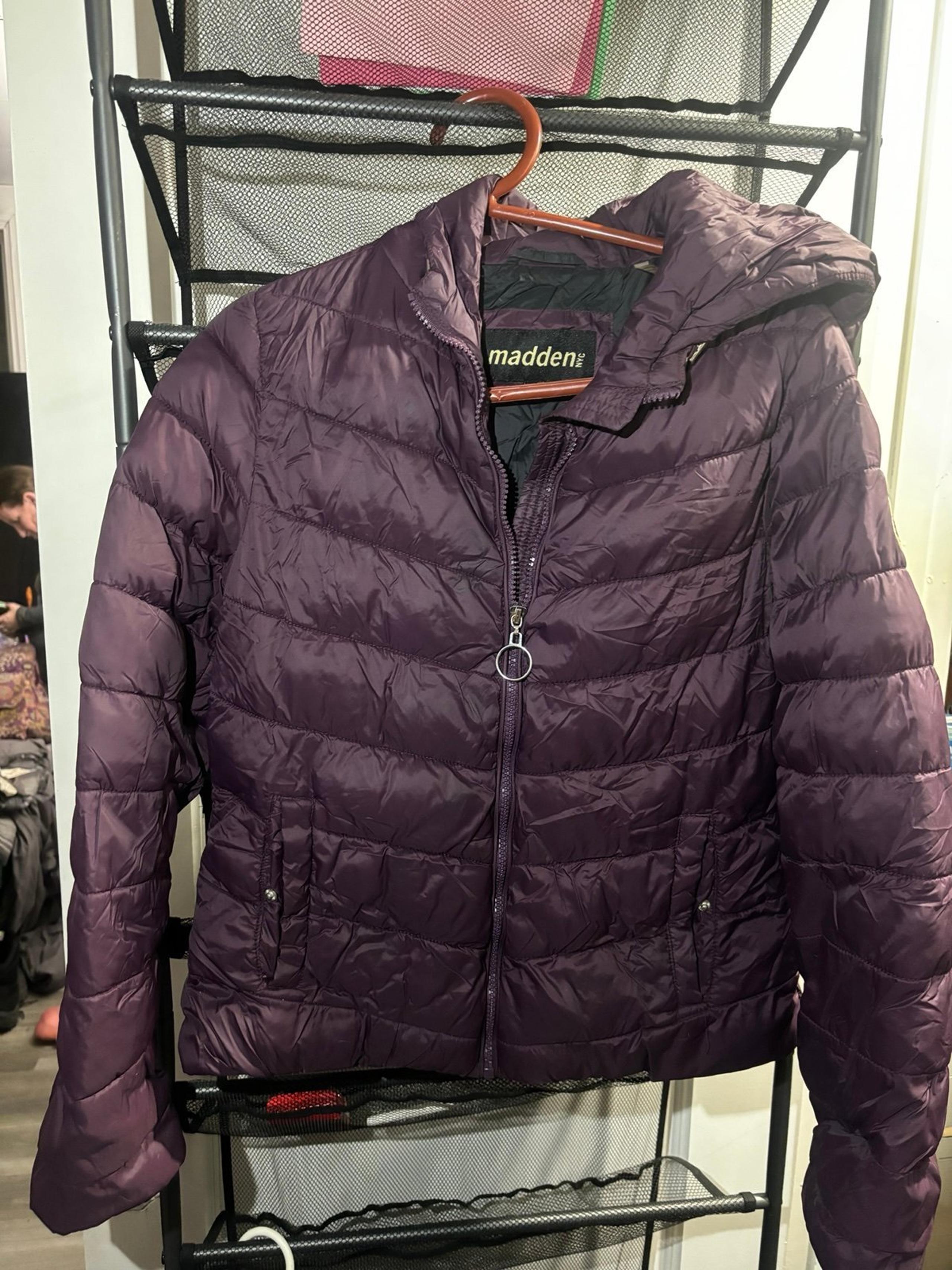 Madden NYC Women’s M bubble jacket- never worn!