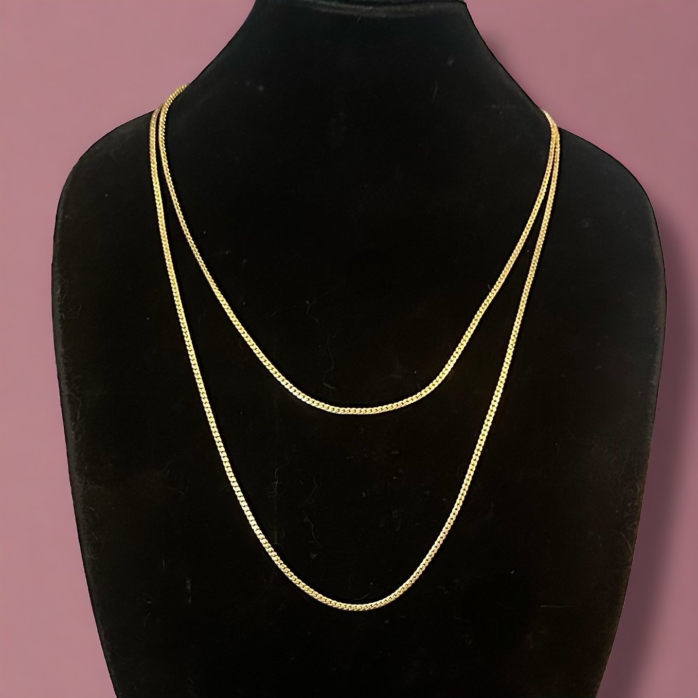 Vintage Monet long gold tone serpentine chain necklace