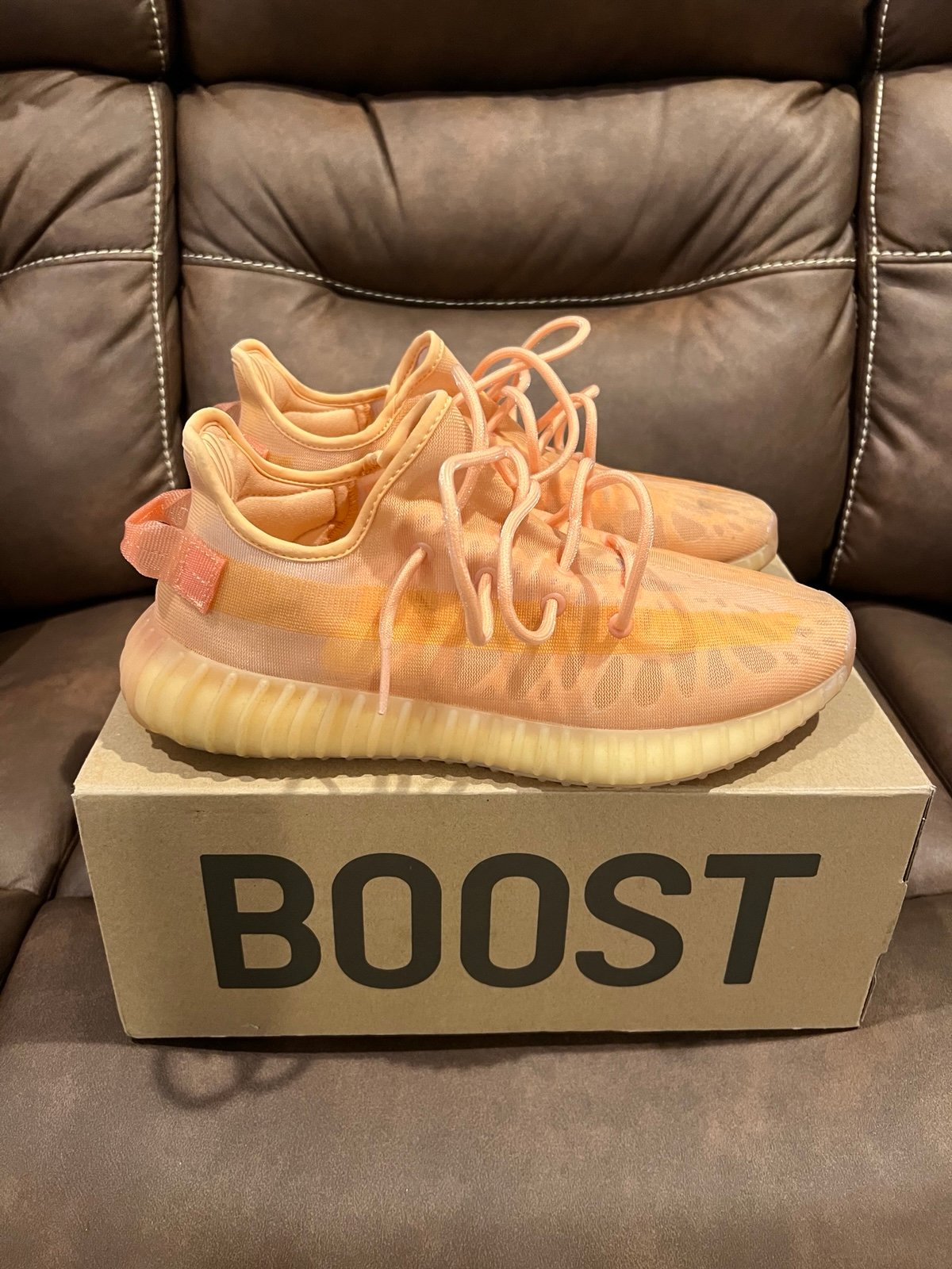 Yeezy 350 Mono Clay