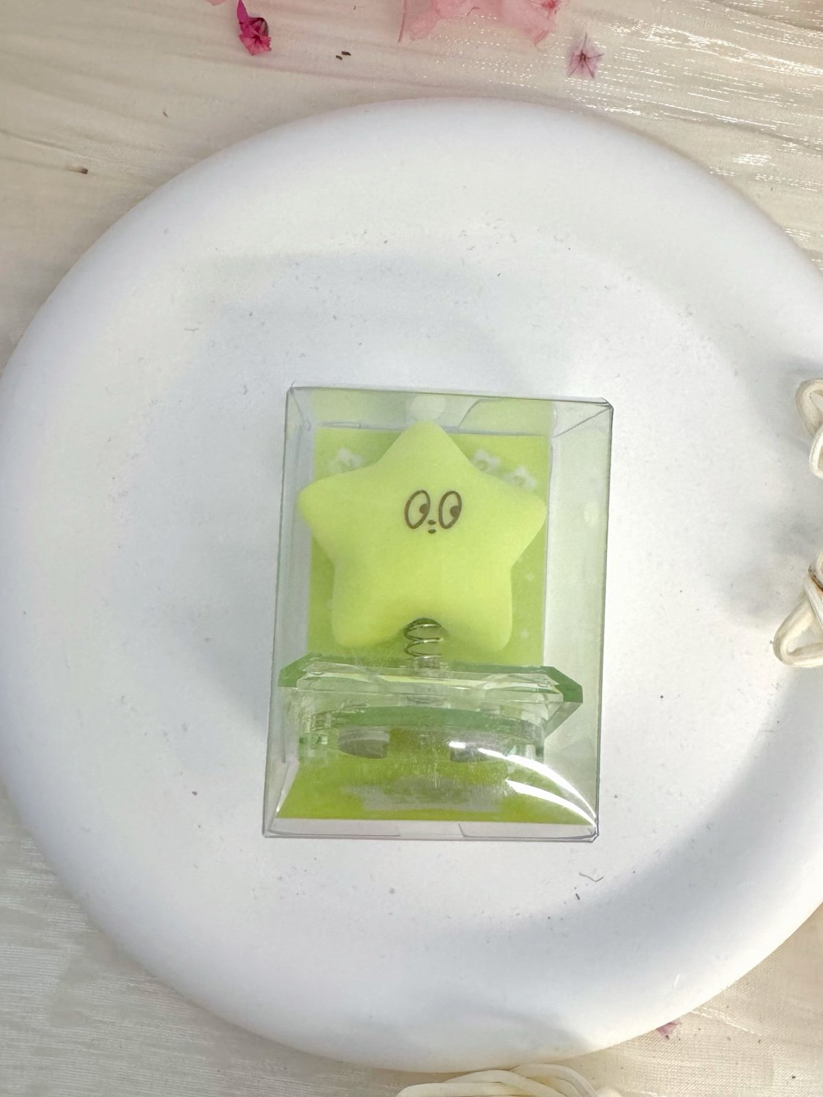 NCT 127 YUTA MOMENTUM STARFISH FANLIGHT Lightstick Cap Charm