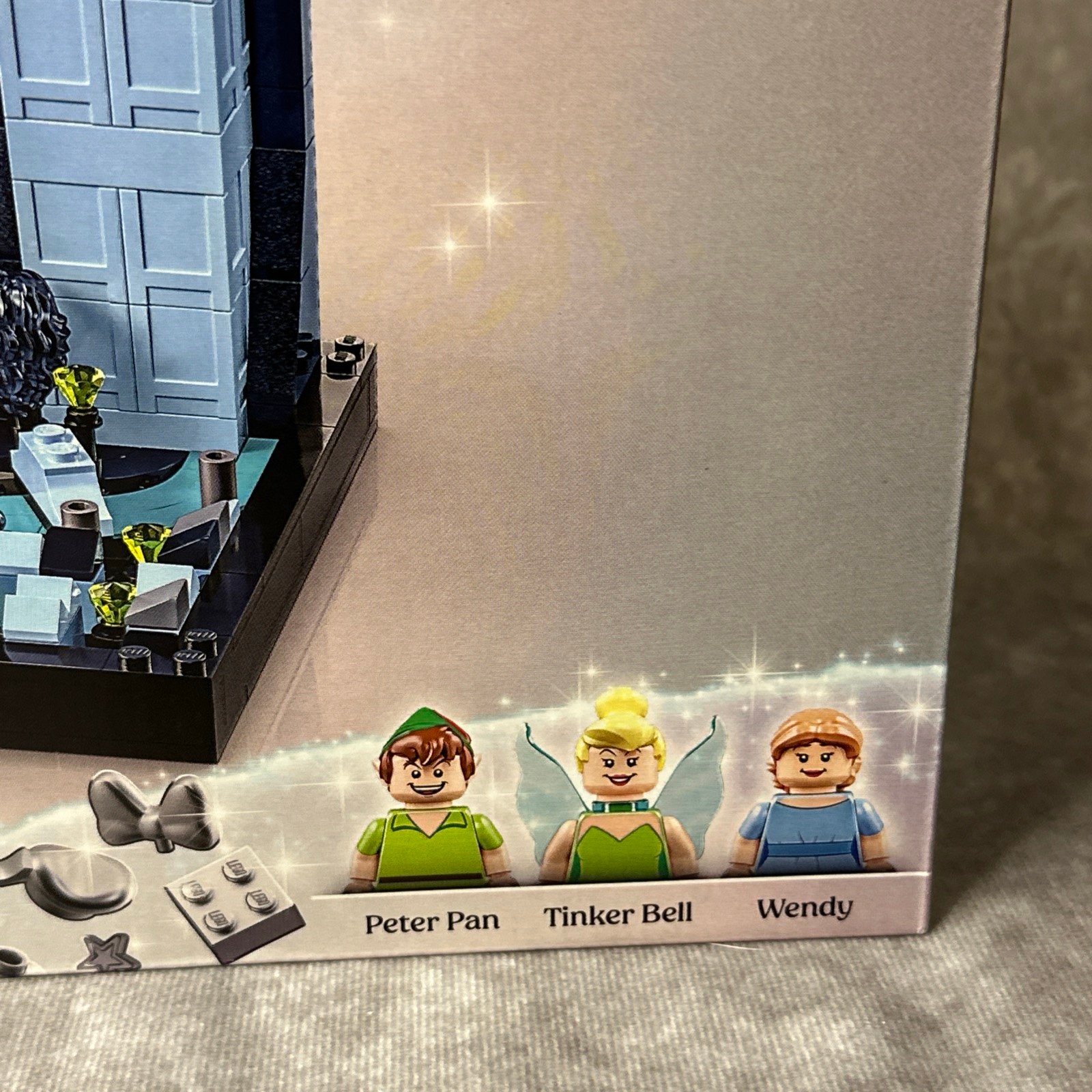 Disney 100 years Peter Pan Lego 43232 - detail