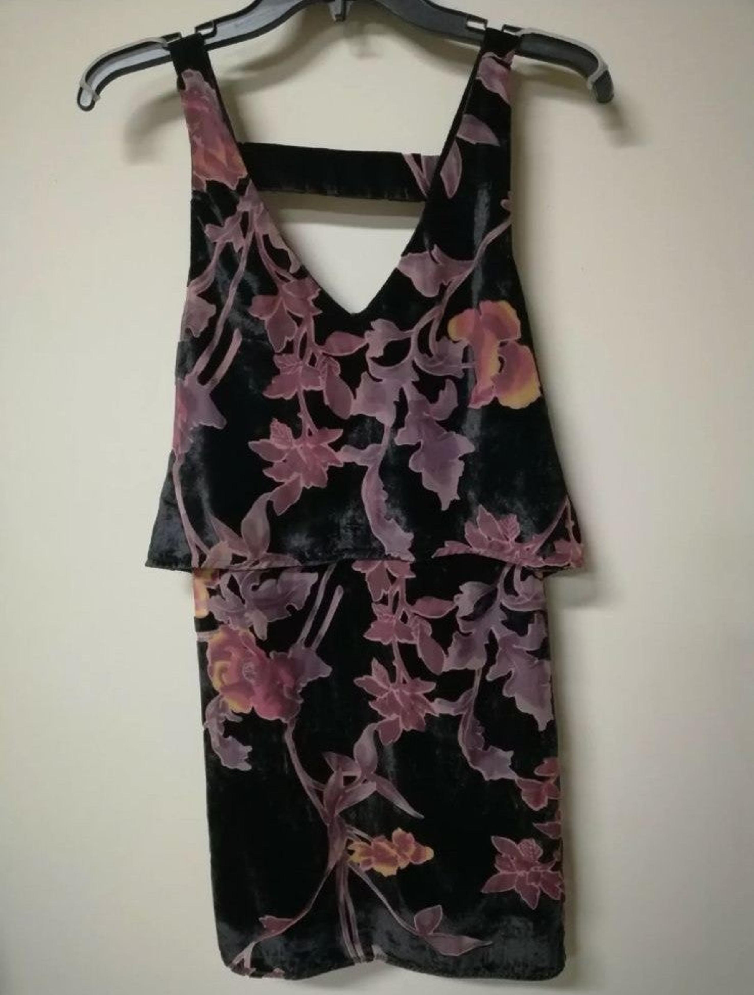 Francesca's Floral Dress XS, Velvet Blac