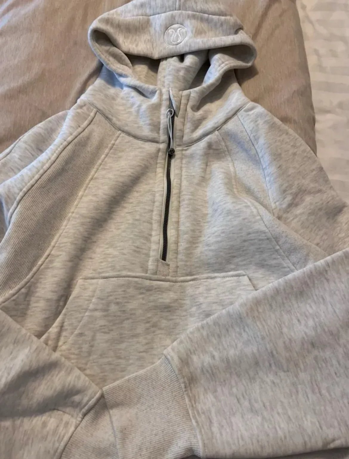 lululemon grey scuba