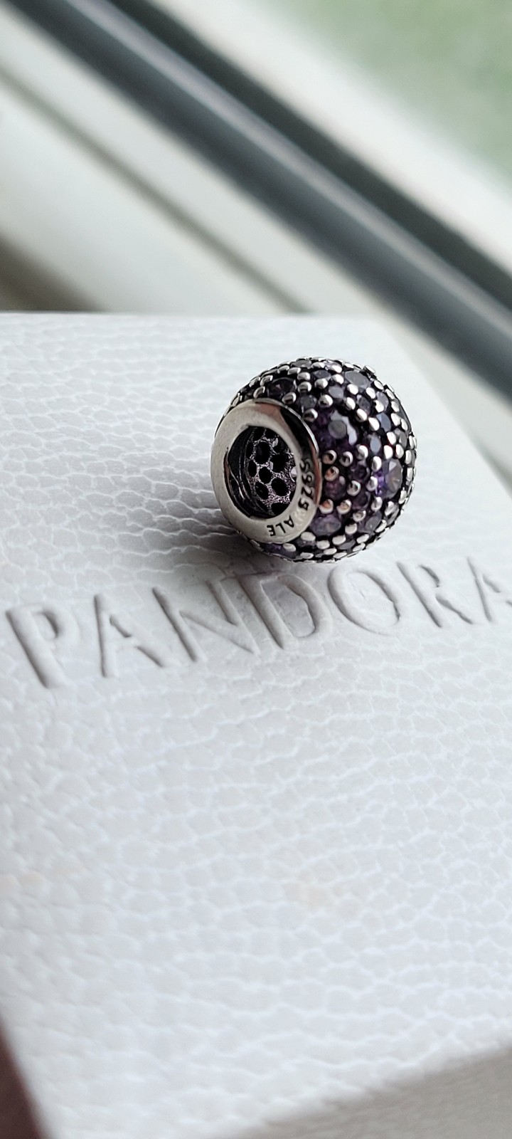 Pandora Shimmering Droplets with Purple Zirconia