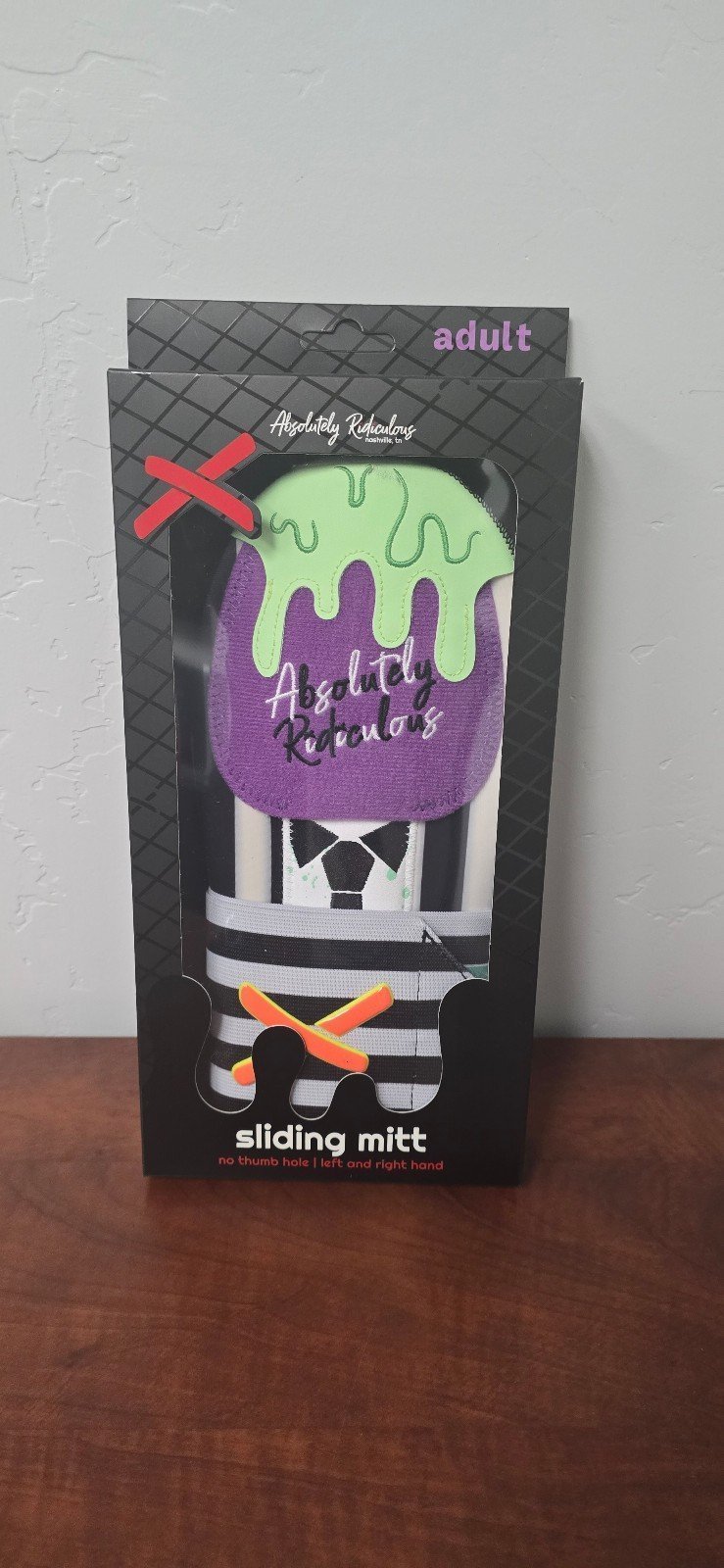 Absolutrly Ridiculous slidding mitt beetlejuice adult size