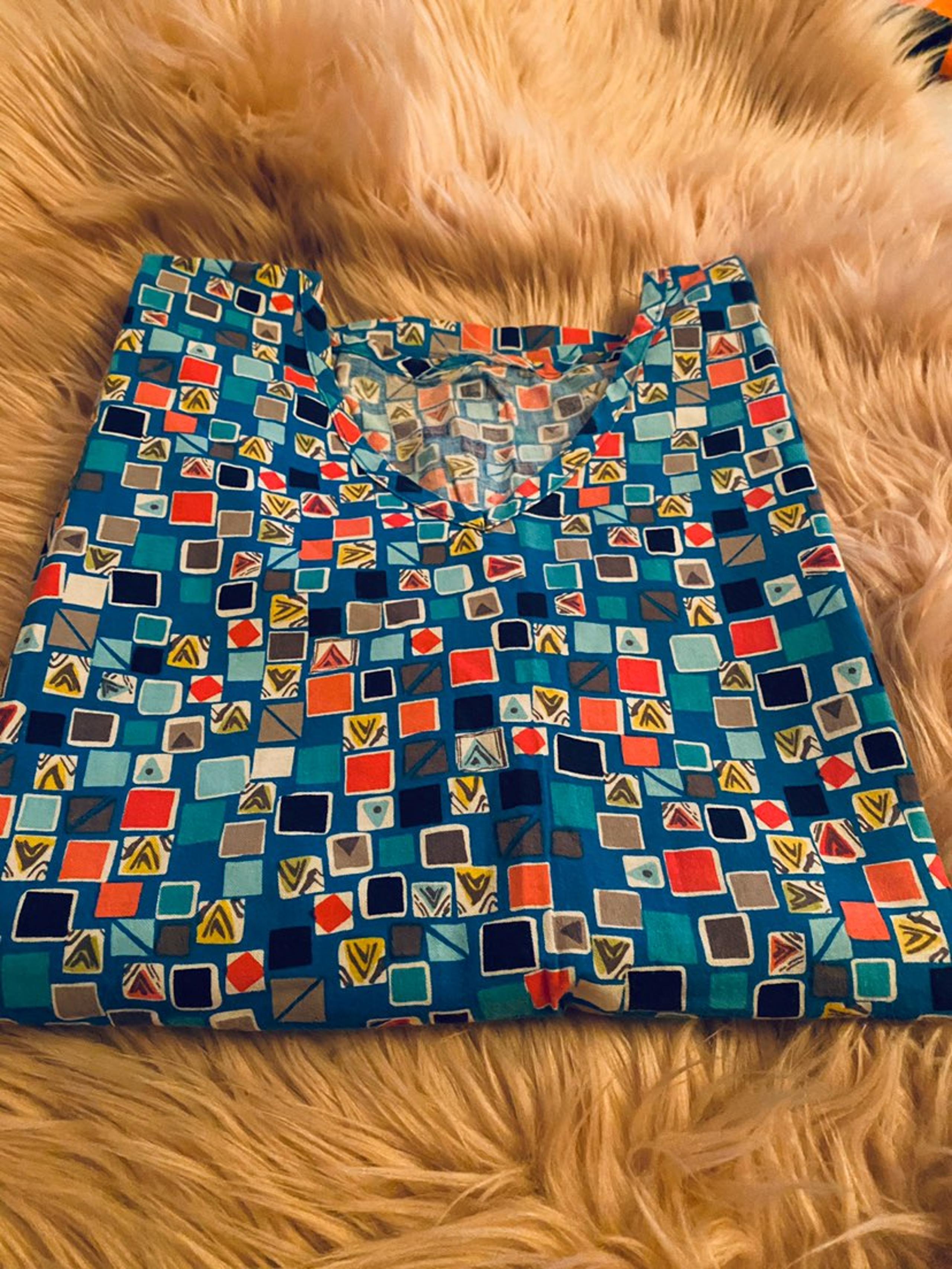 Scrub Top