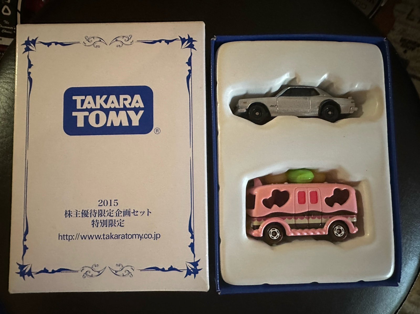 2015 Takara Tomy Shareholder benefits 2000 nissan GT-R rare mini car