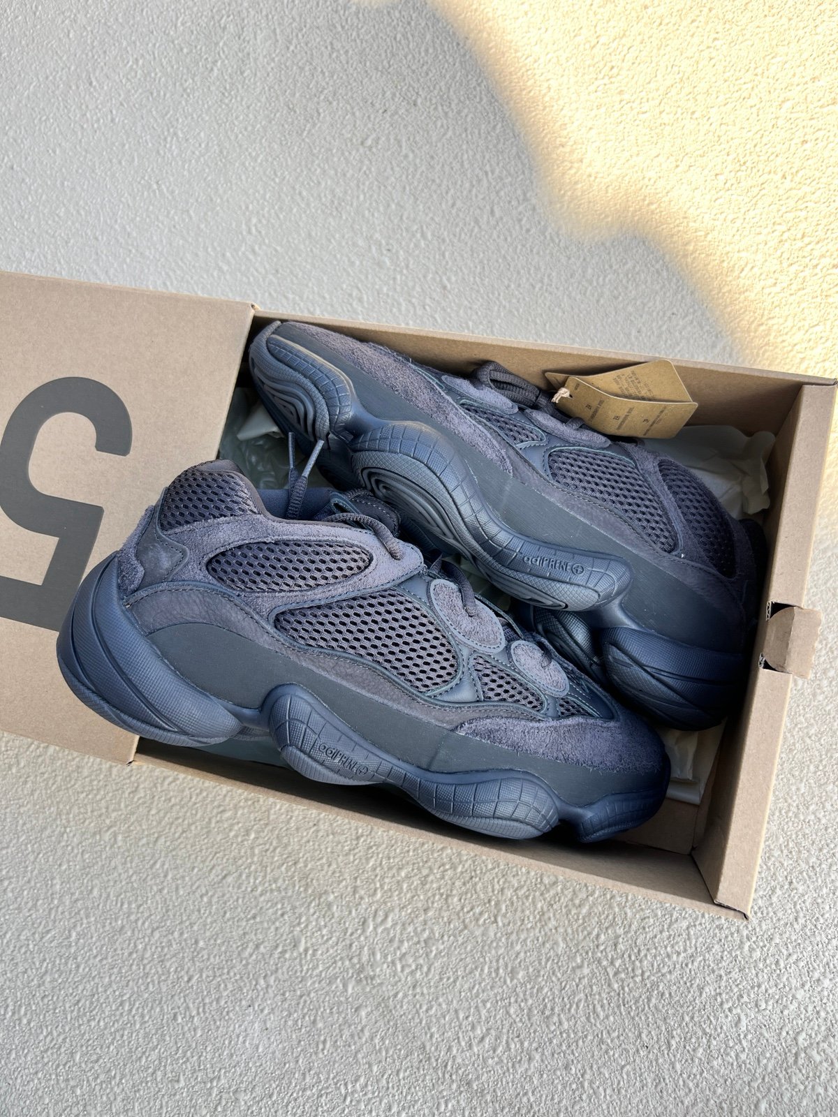 Yeezy Adidas 500 in Utility Black