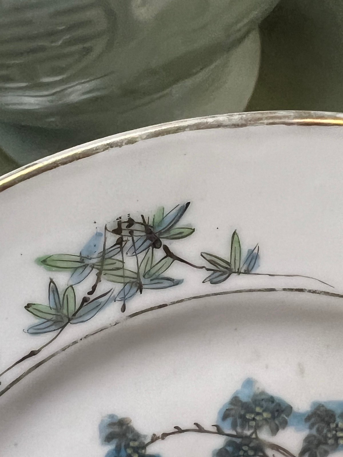 4” Chinese antique Famille rose plate - detail