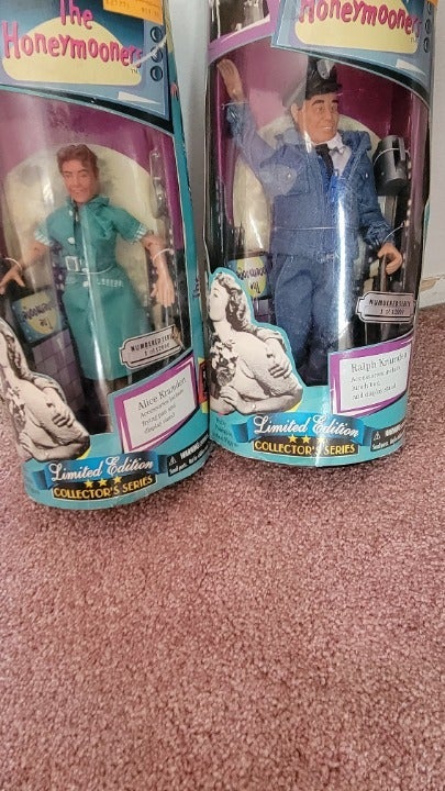 HONEYMOONERS DOLLS