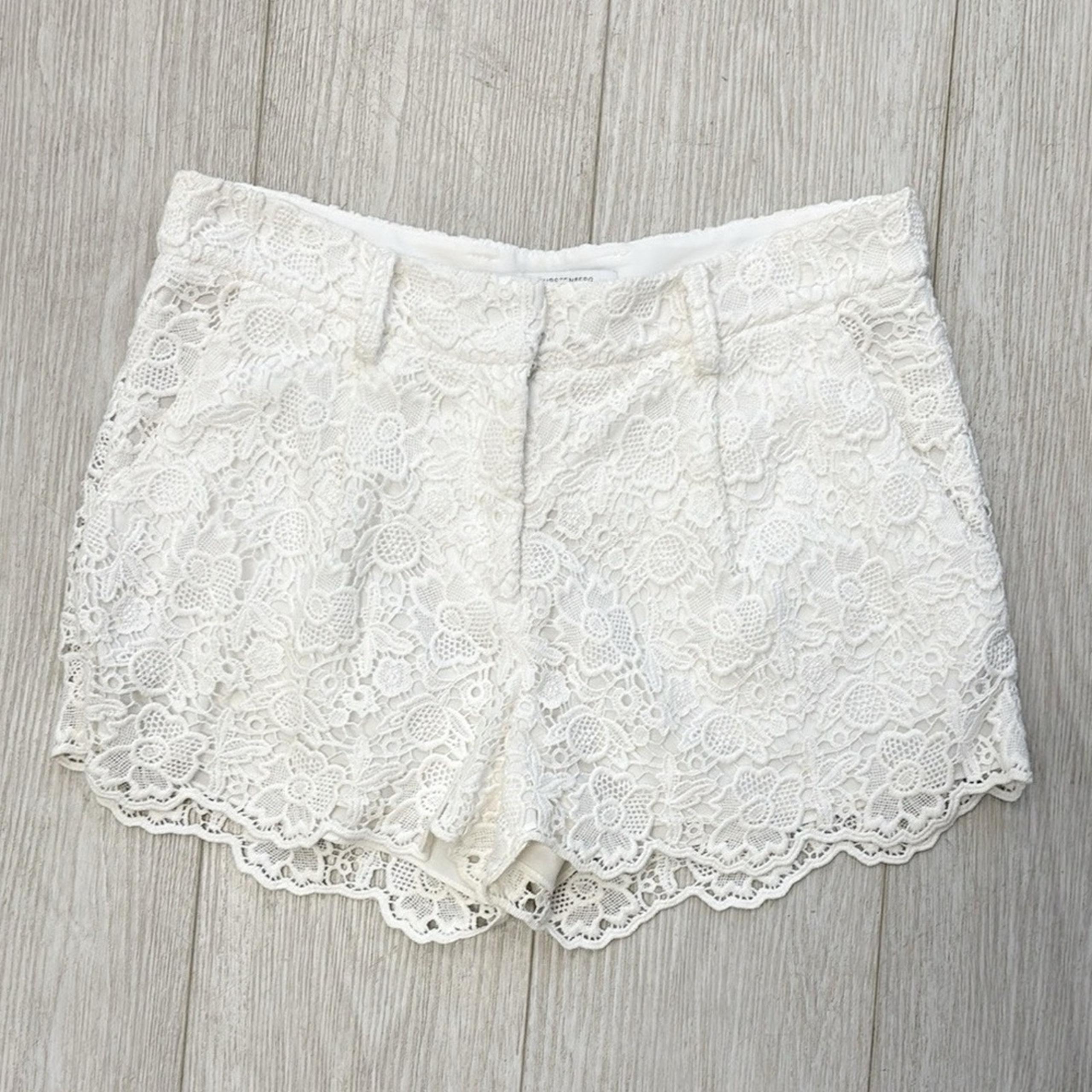 Diane von Furstenberg White Eyelet Shorts size 8