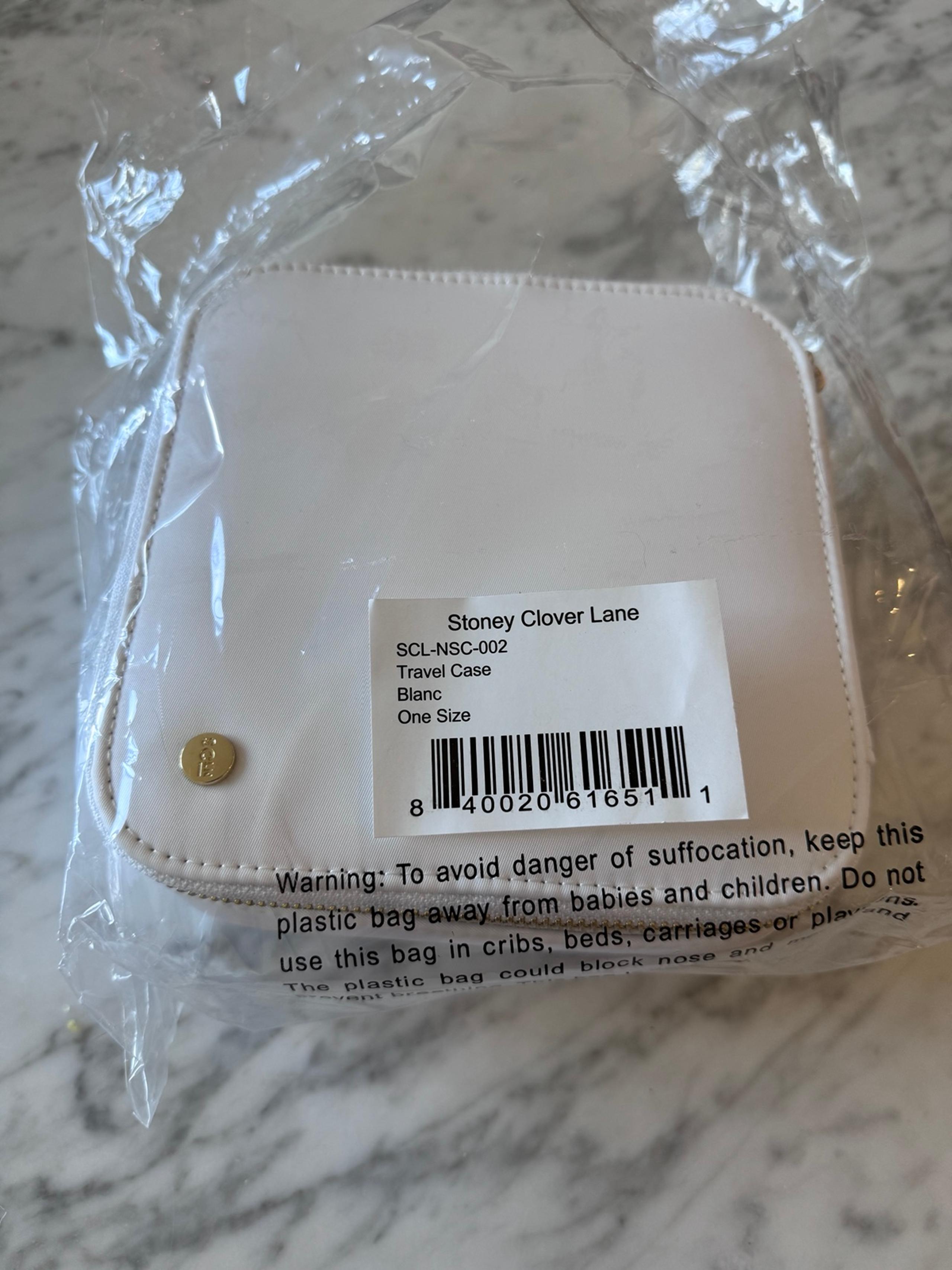 NWT stoney clover lane travel case