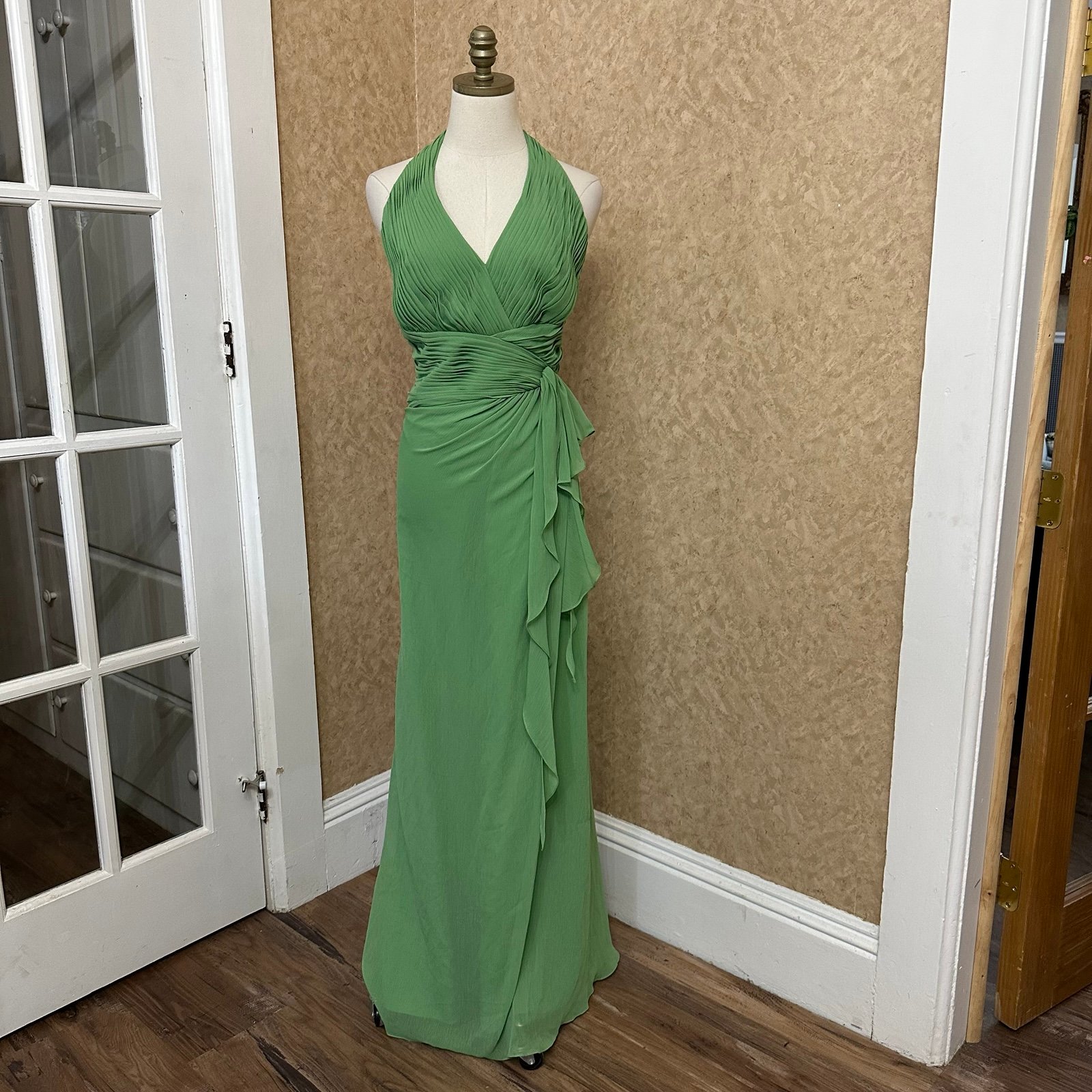VTG Y2K 2000s Green Pleated Ruffle Halter Formal Prom Bridesmaid Princess Gown D