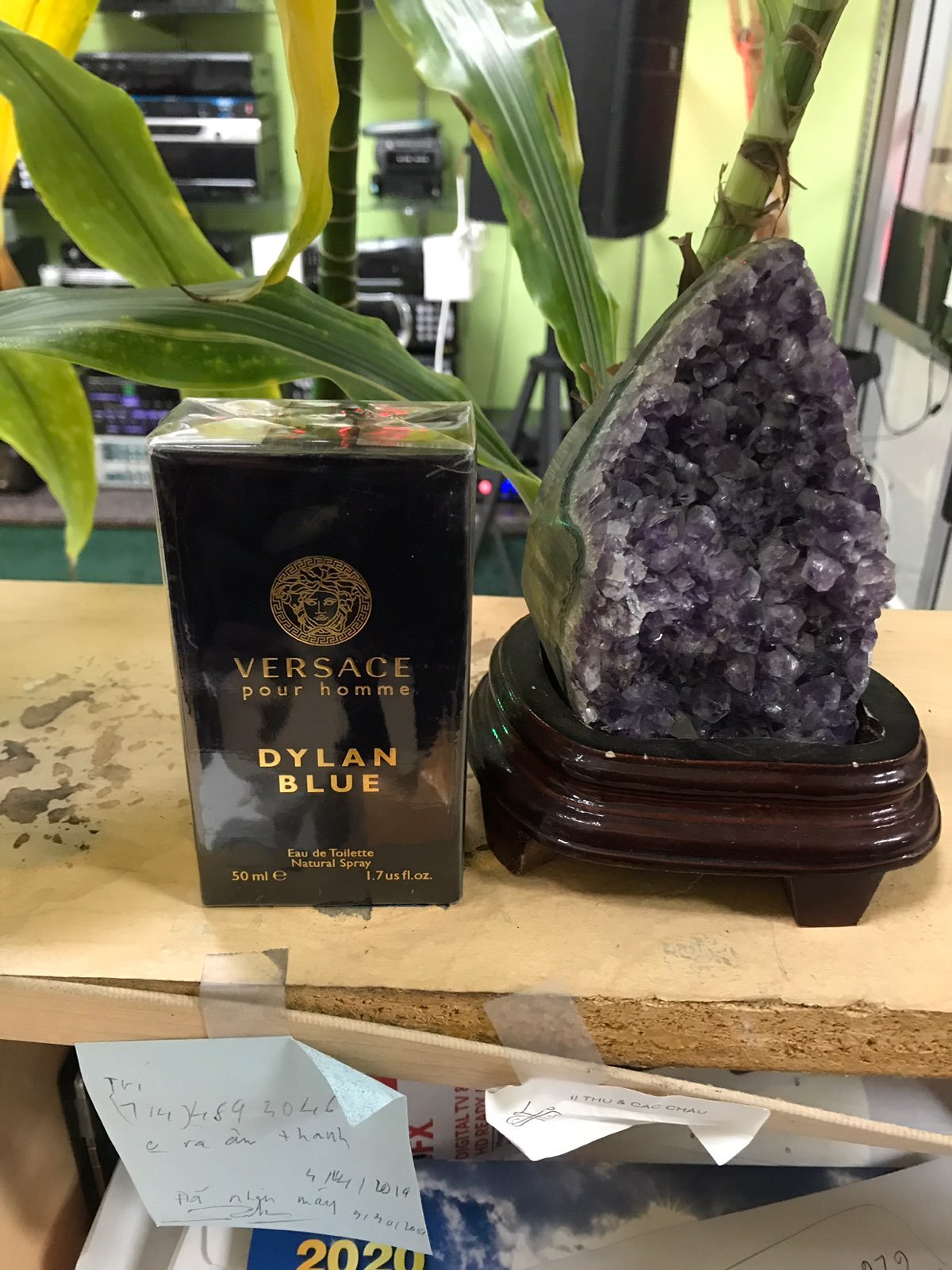 Versace dylan blue 1.7 oz edt sealed