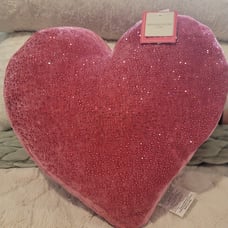 Magaschoni Heart Pillow