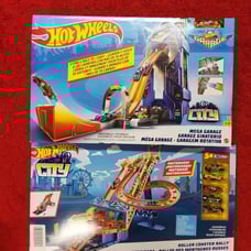 New Hot Wheels playsets lot!