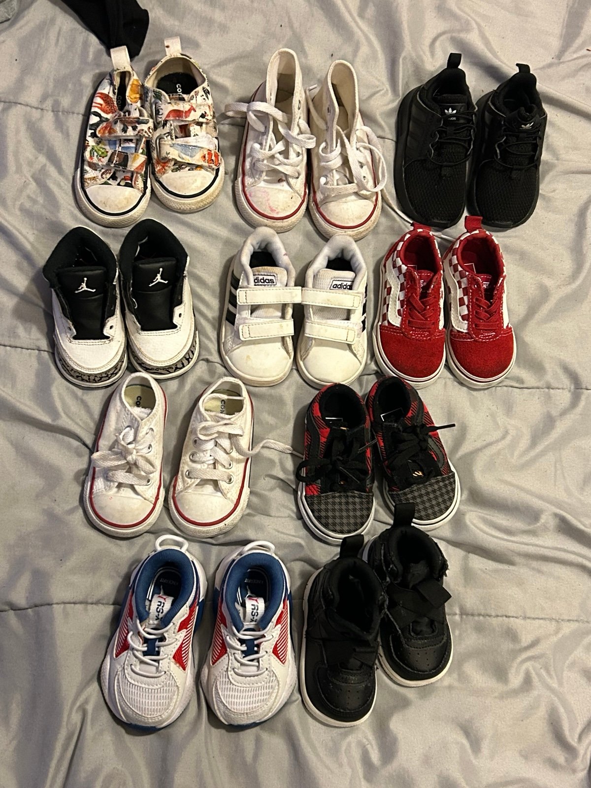 Boys Toddlers Sneakers Lot of 10 Variety Sizes 3/4/5c