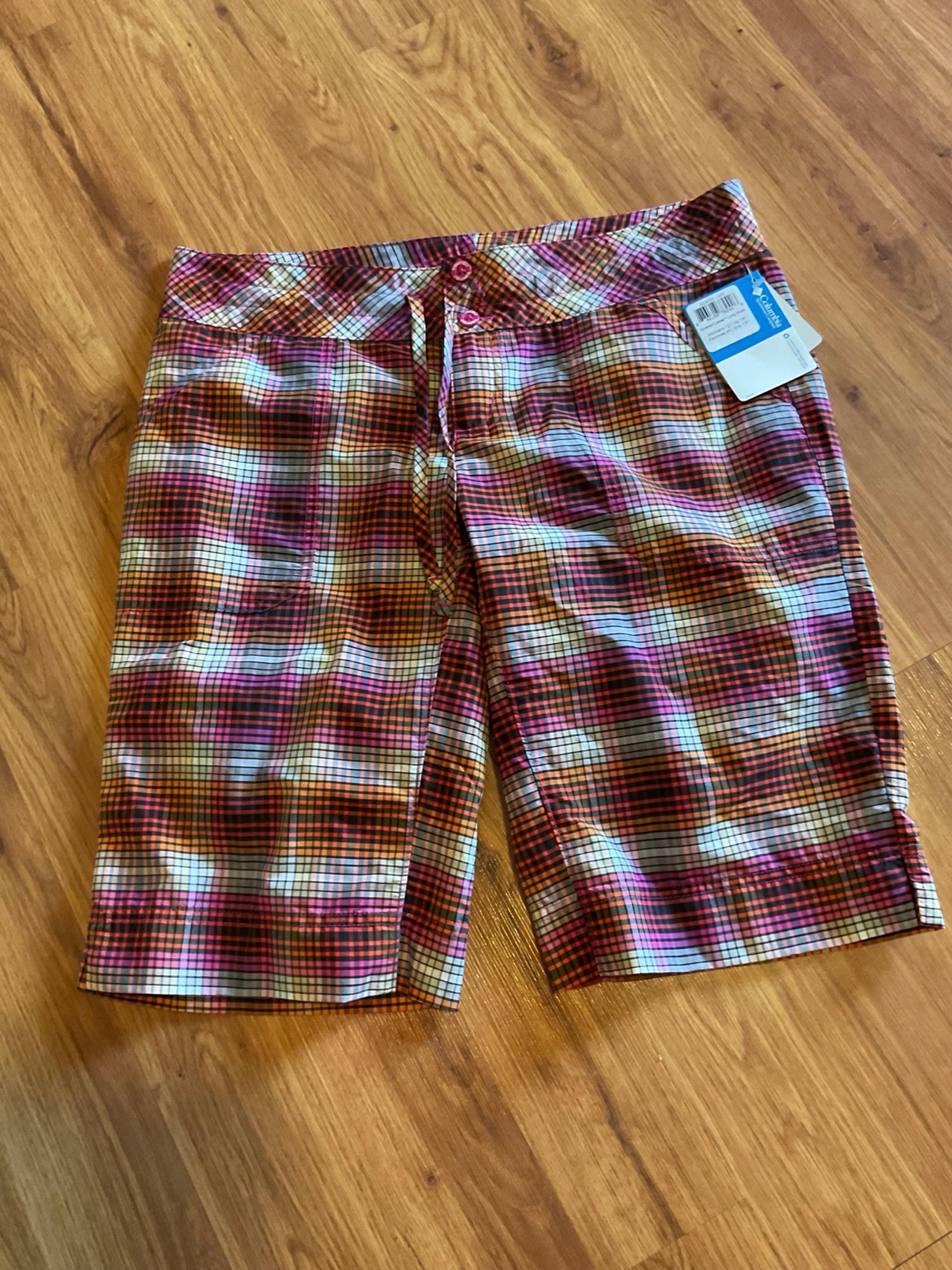 Emerald Lakes Bermuda Long Shorts Women’s Size 12 NWT - Columbia