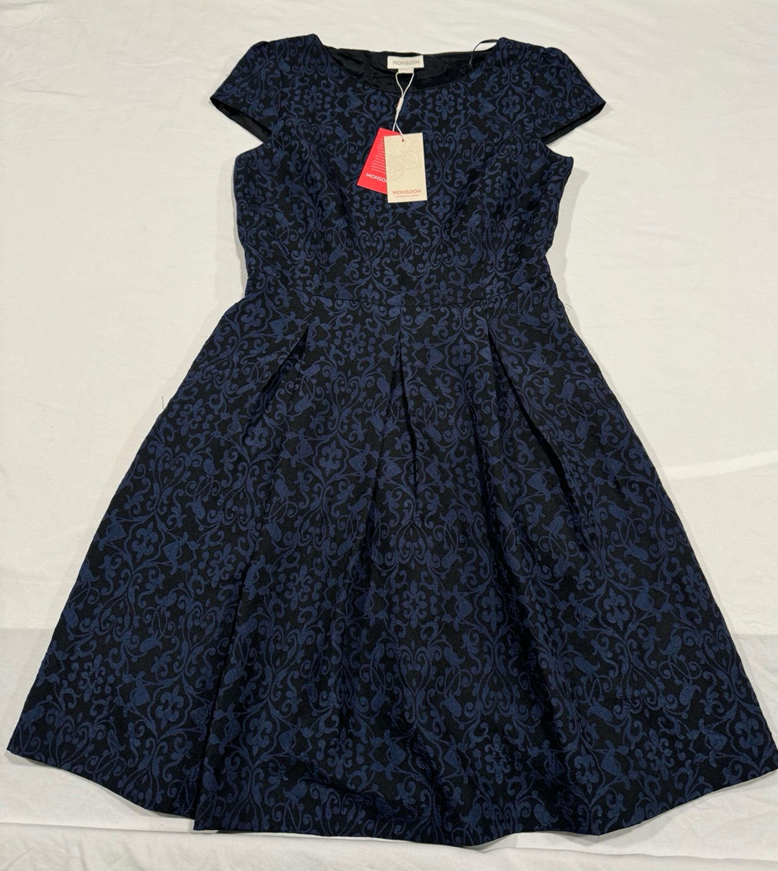 Women’s Dress-NWT
