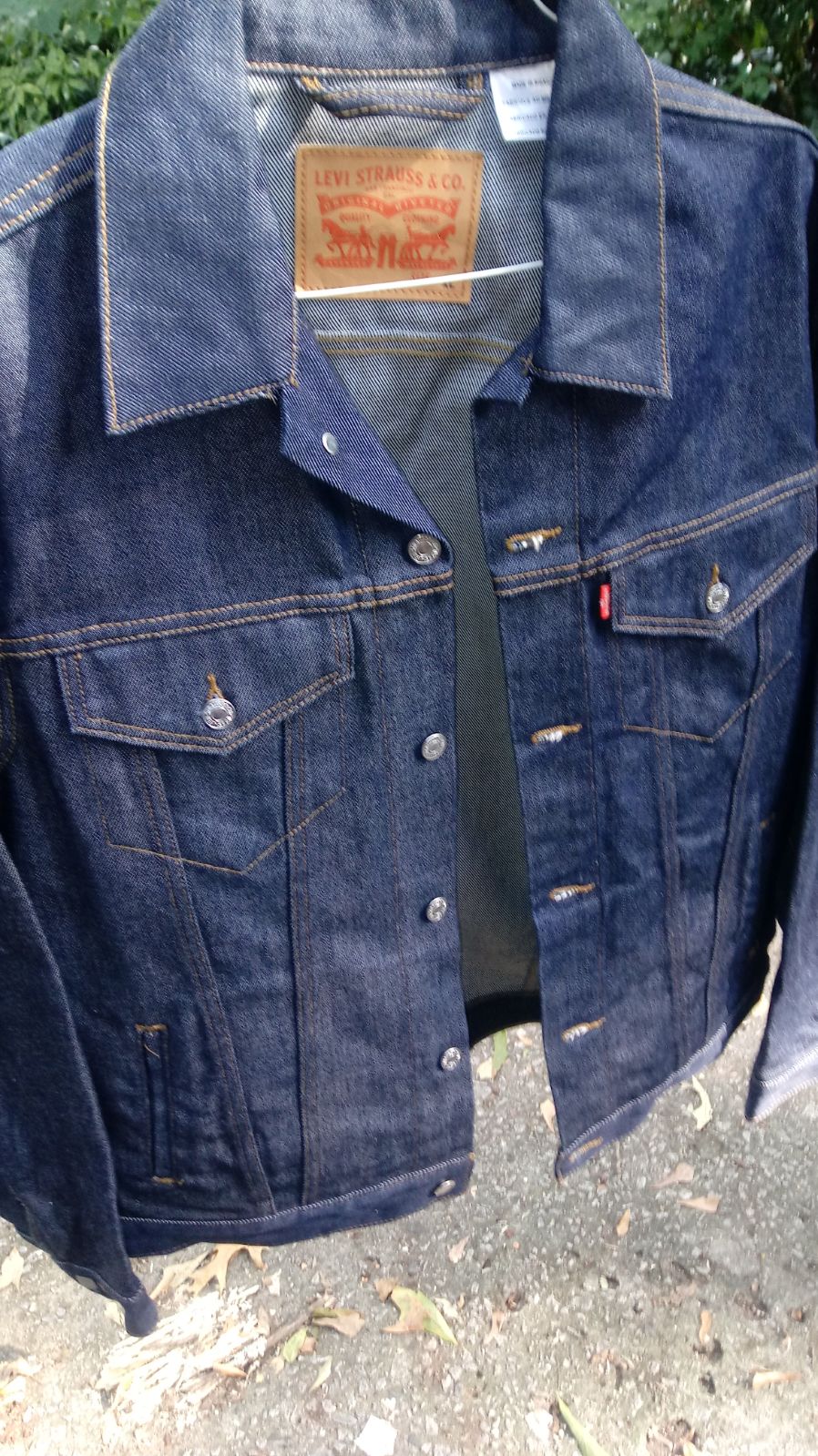 Men's Levi Denim Blue Jean Jacket!