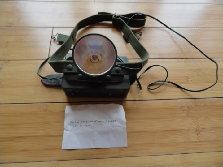 NEW 1972 WORKING SWEDISH MILITARY HEADLAMP LIGHT OD GREEN SWEDEN ARMY LD 3425