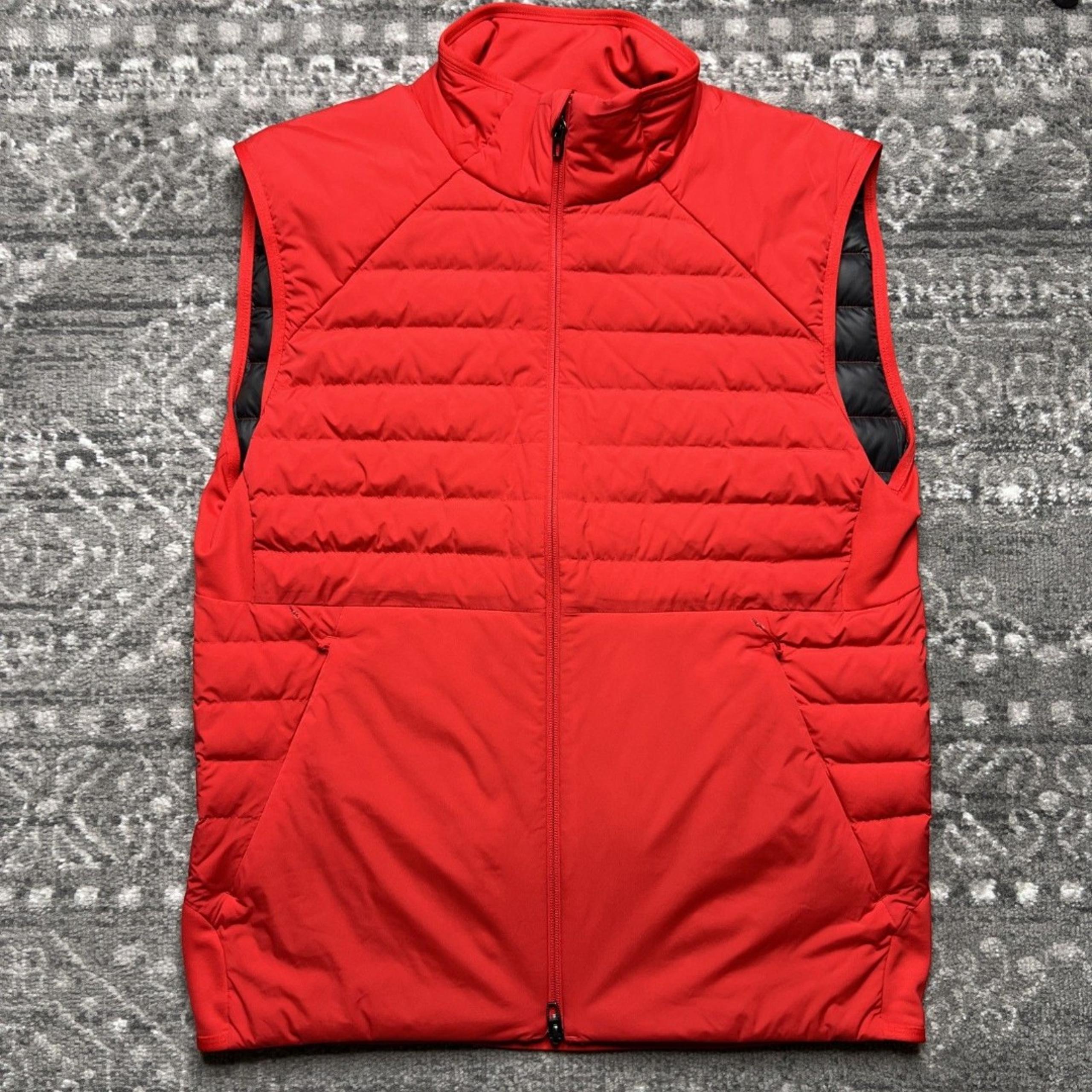 Lululemon Mens Down for It All Vest Insulated Puffer Medium Grenadine Red