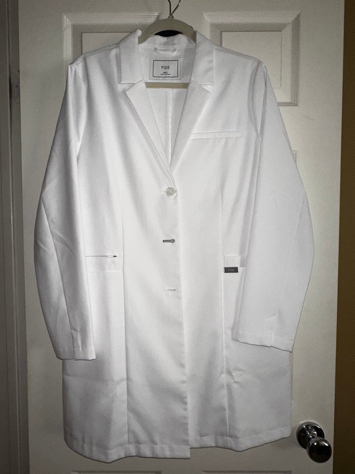 Figs Bellevue Slim Long Lab Coat