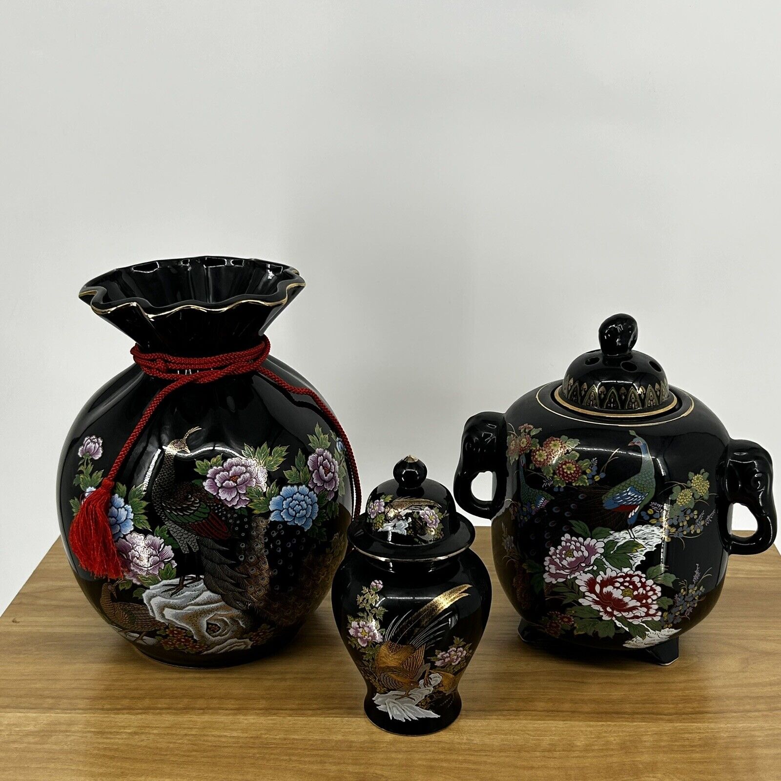 Vintage Japanese Black Porcelain Set Vase Ginger Jar Potpourri Jar