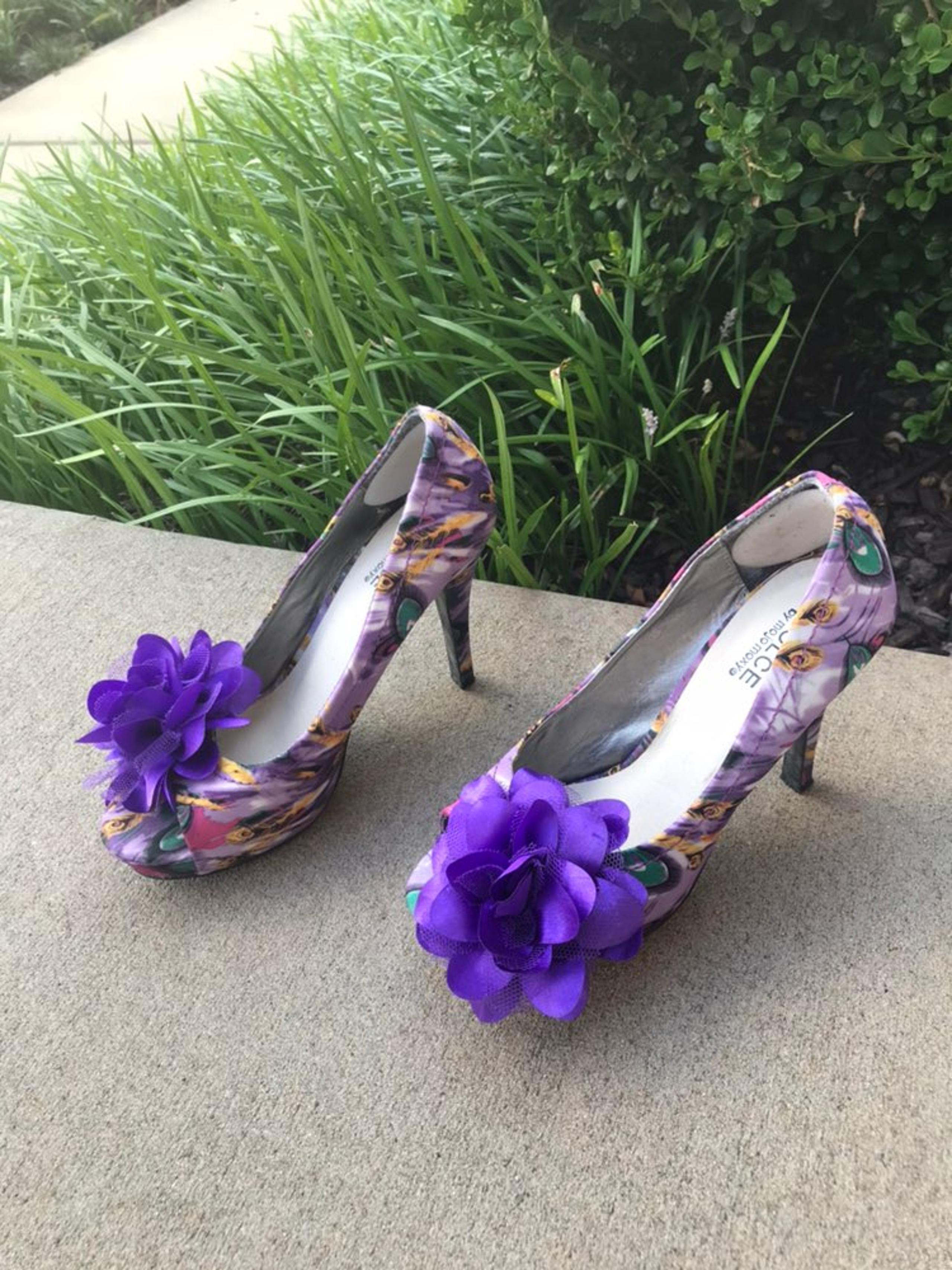 Dolce By Mojo Moxy Heels