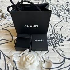 Chanel gift set for earrings or brooch