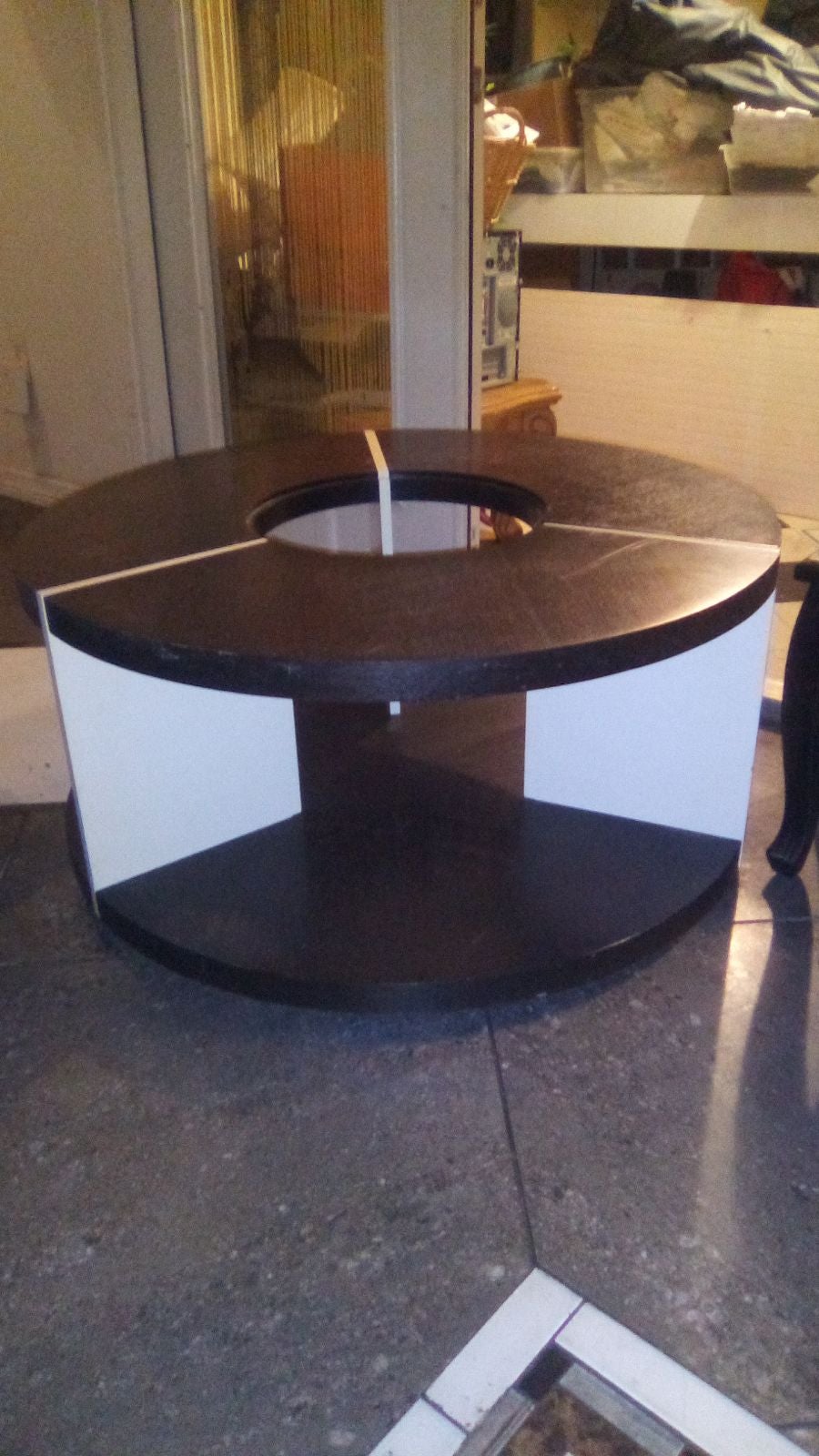 Round Table