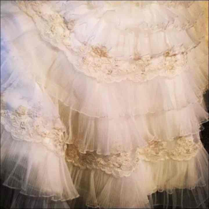 BNWT Oleg Cassini Wedding Gown/Dress