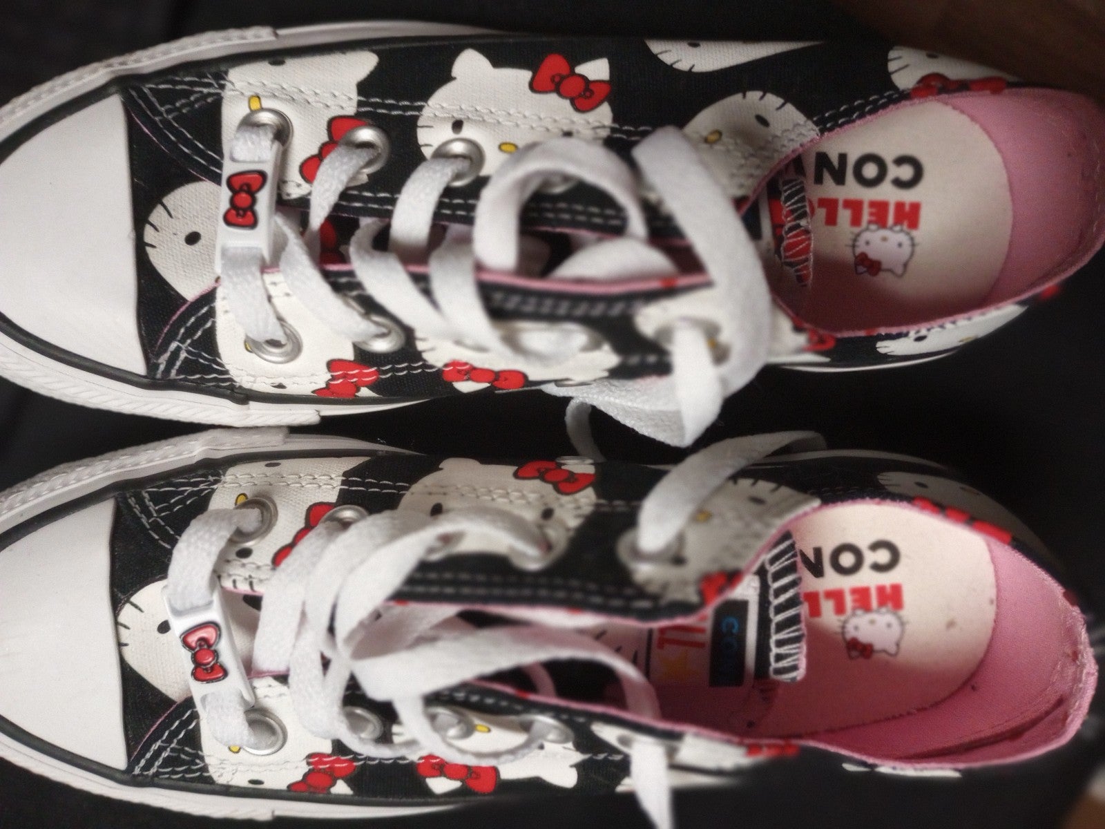 SOLD. Converse Hello Kitty rare mint condition brand new 120.00 size 5