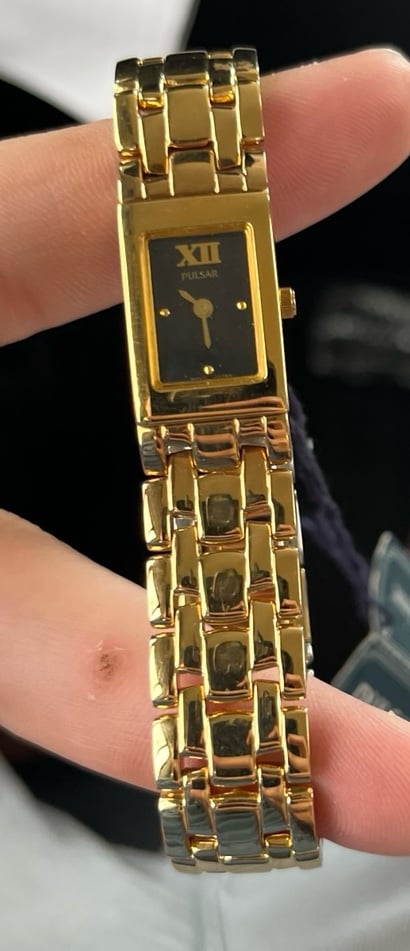 Women’s Gold Pulsar Watch