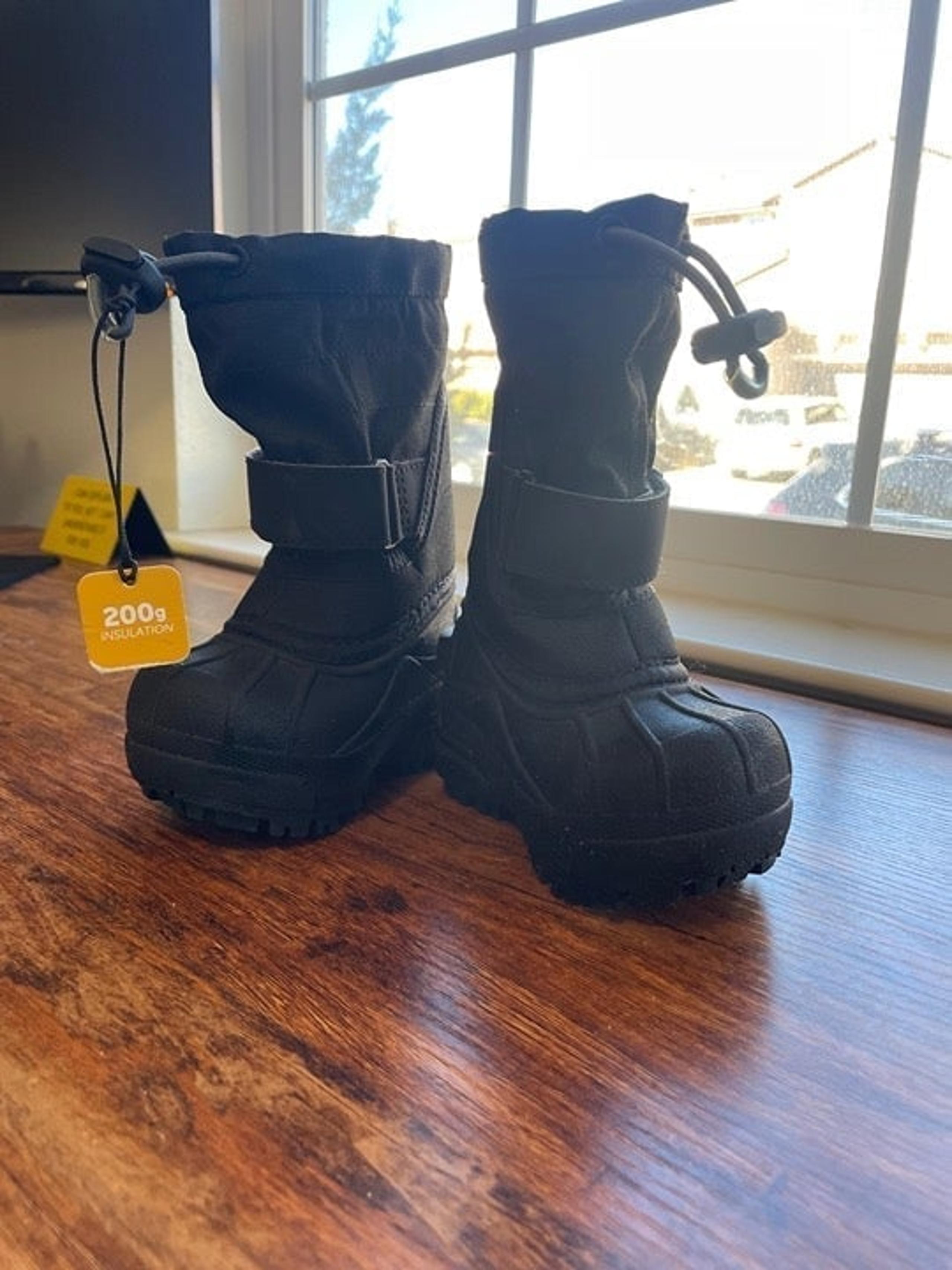 Toddler Snow Boots Size 4