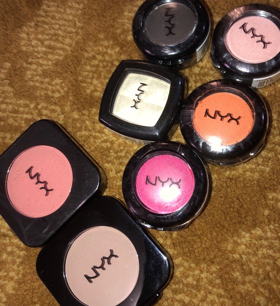 Lot 7 new NYX eyeshade lot palette blush cheek eye HDB ES HS 11 22 05 75 68 34