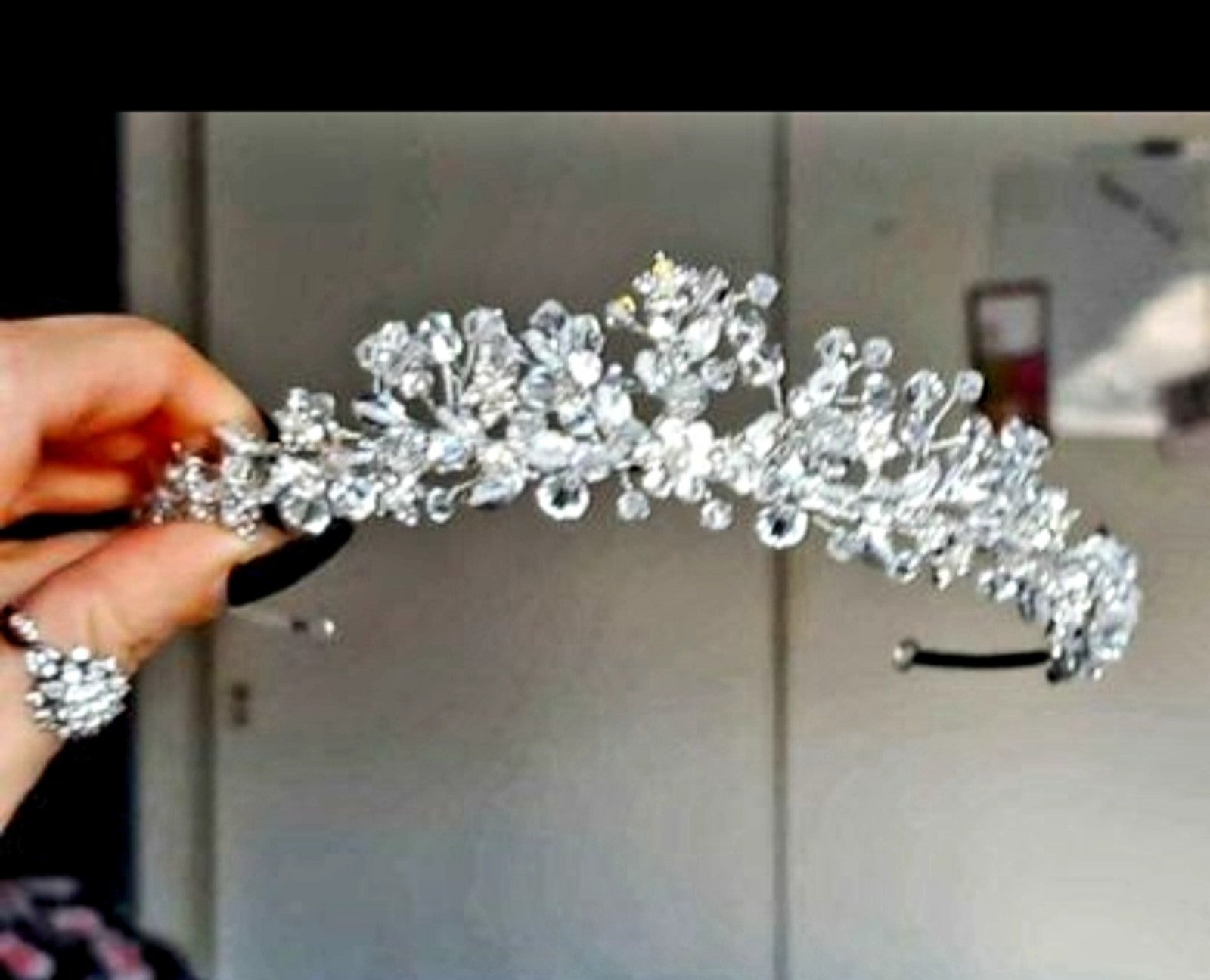 Chrystal tiara for wedding or quinceañera