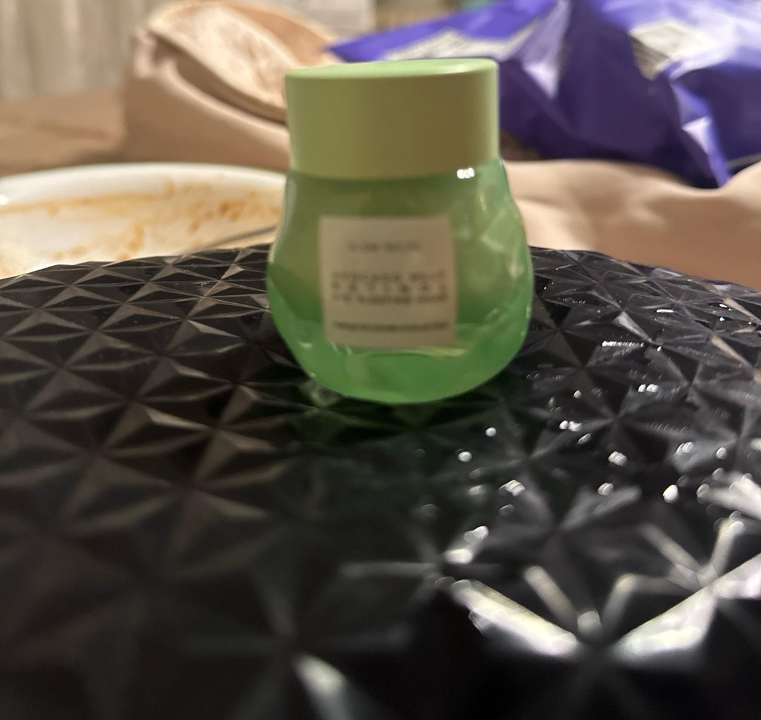 Glow recipe avocado melt retinol eye sleeping mask