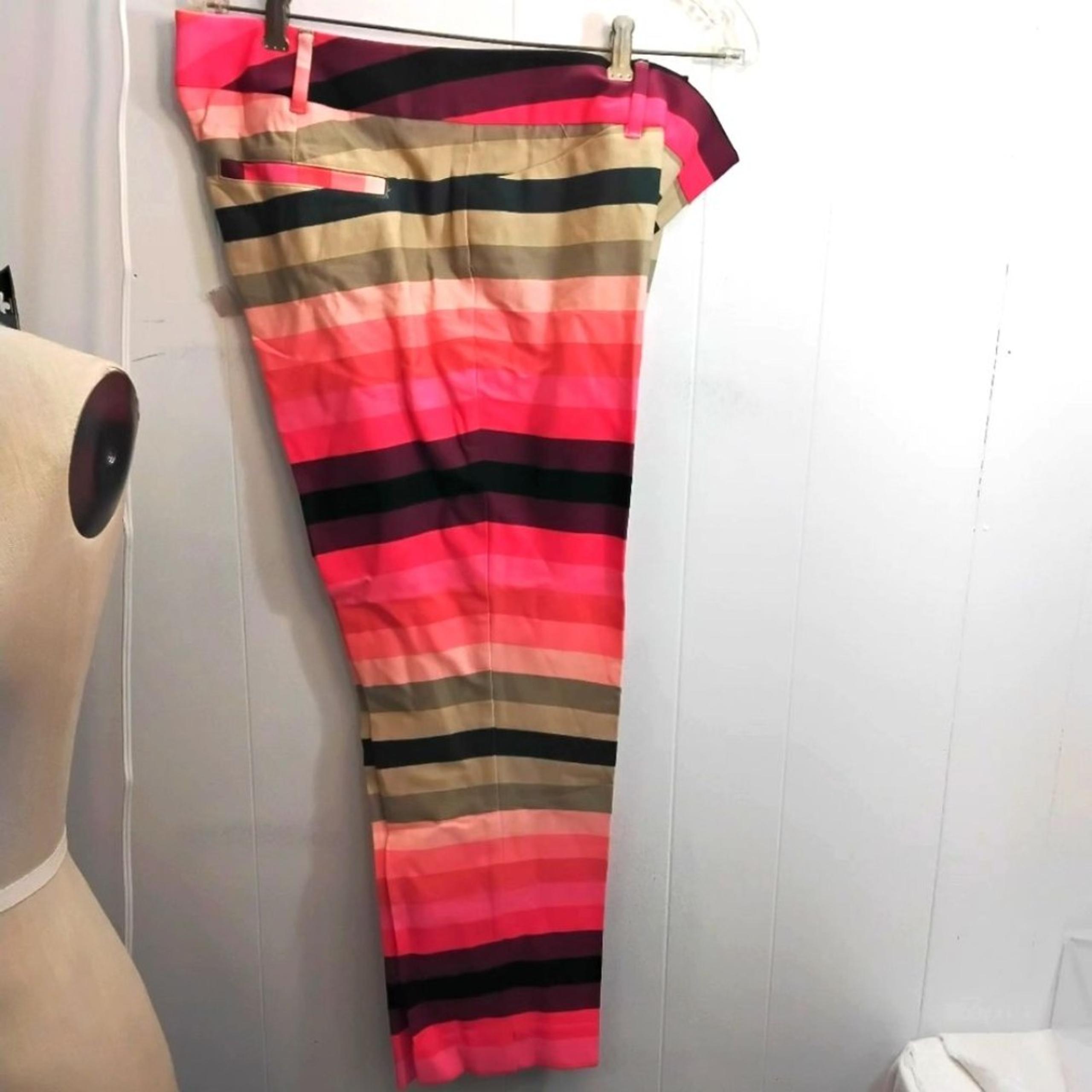 New York & co 2 pcs striped pant suit Size M NWT