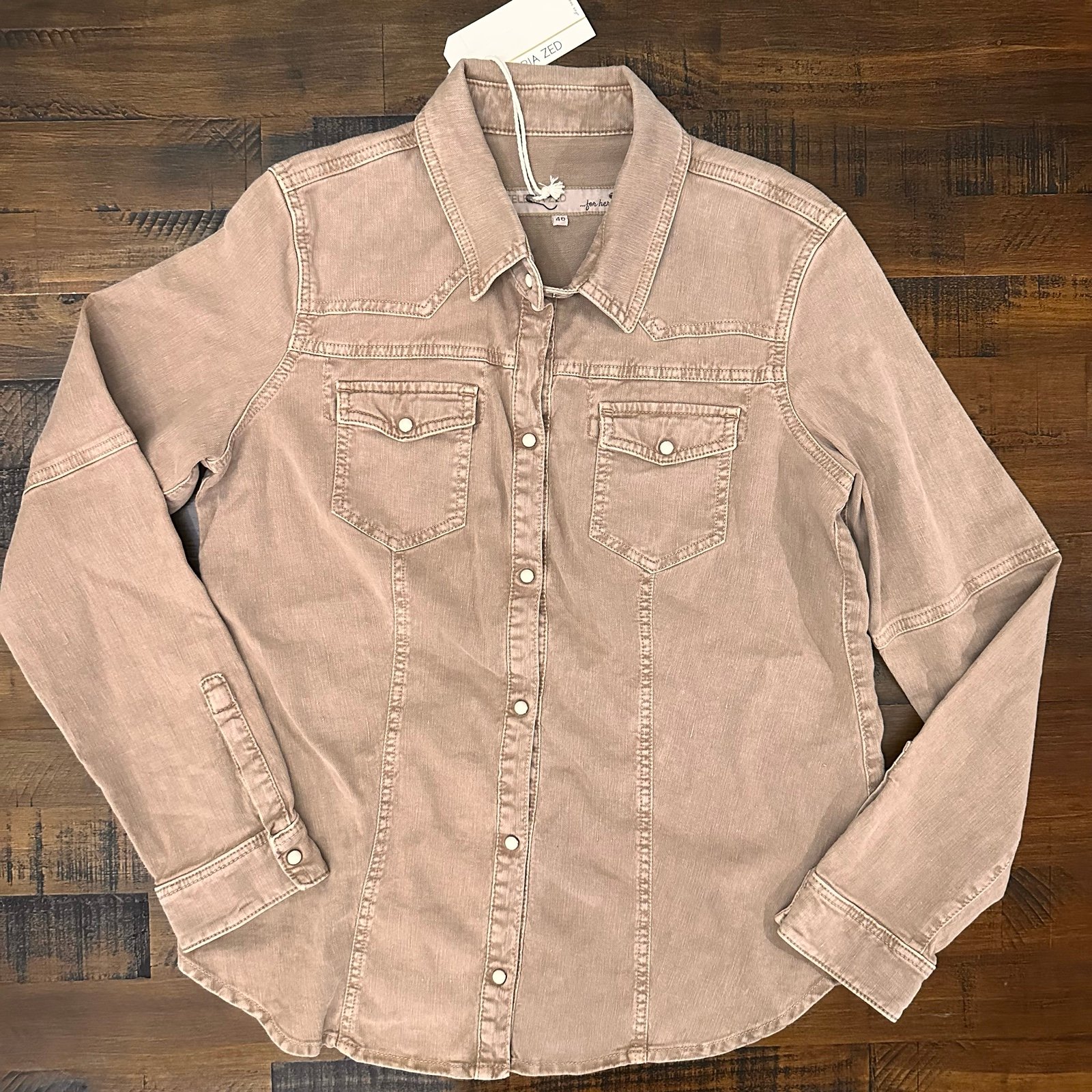 Teleria Zed For Her Women’s Pacifica Button Down Pearl Snaps Size 48 NWT