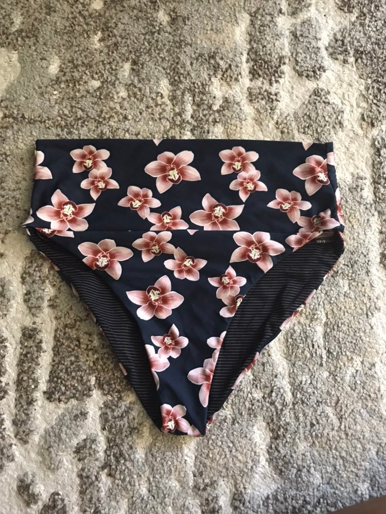 Acacia bottoms
